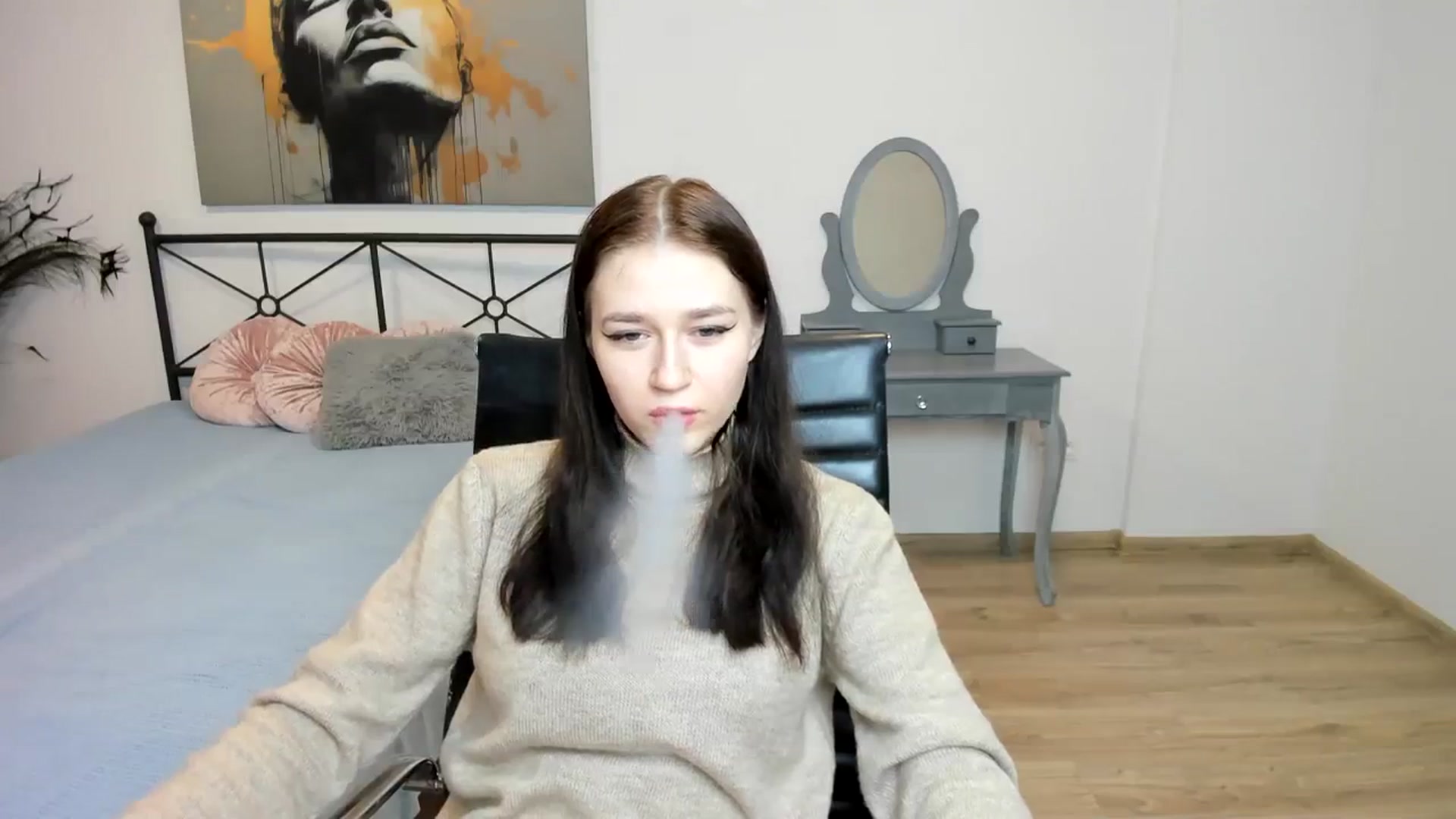 Gallery image thumbnail from SsweetPeaches's myfreecams stream on, 02/18/2024, 21:51 image 18 of 20