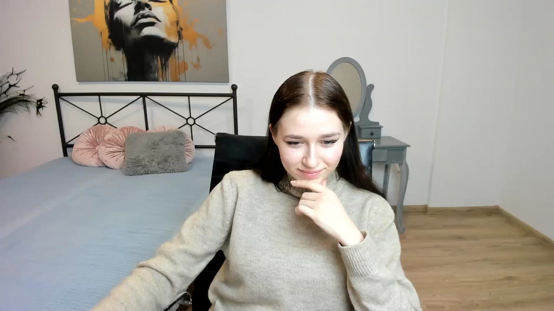 Gallery image thumbnail from SsweetPeaches's myfreecams stream on, 02/19/2024, 03:16 image 5 of 20