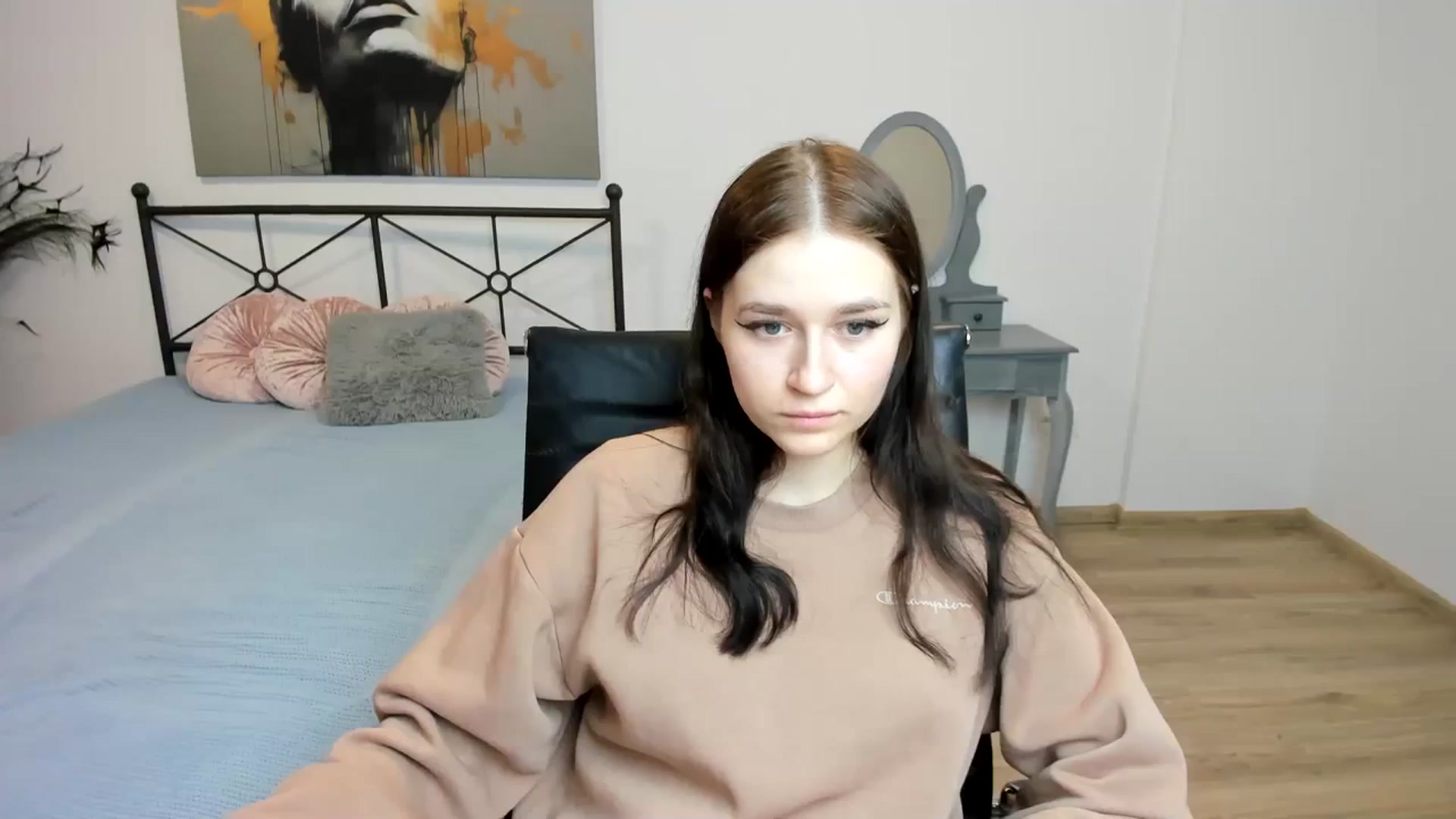 Gallery image thumbnail from SsweetPeaches's myfreecams stream on, 02/20/2024, 02:09 image 11 of 20