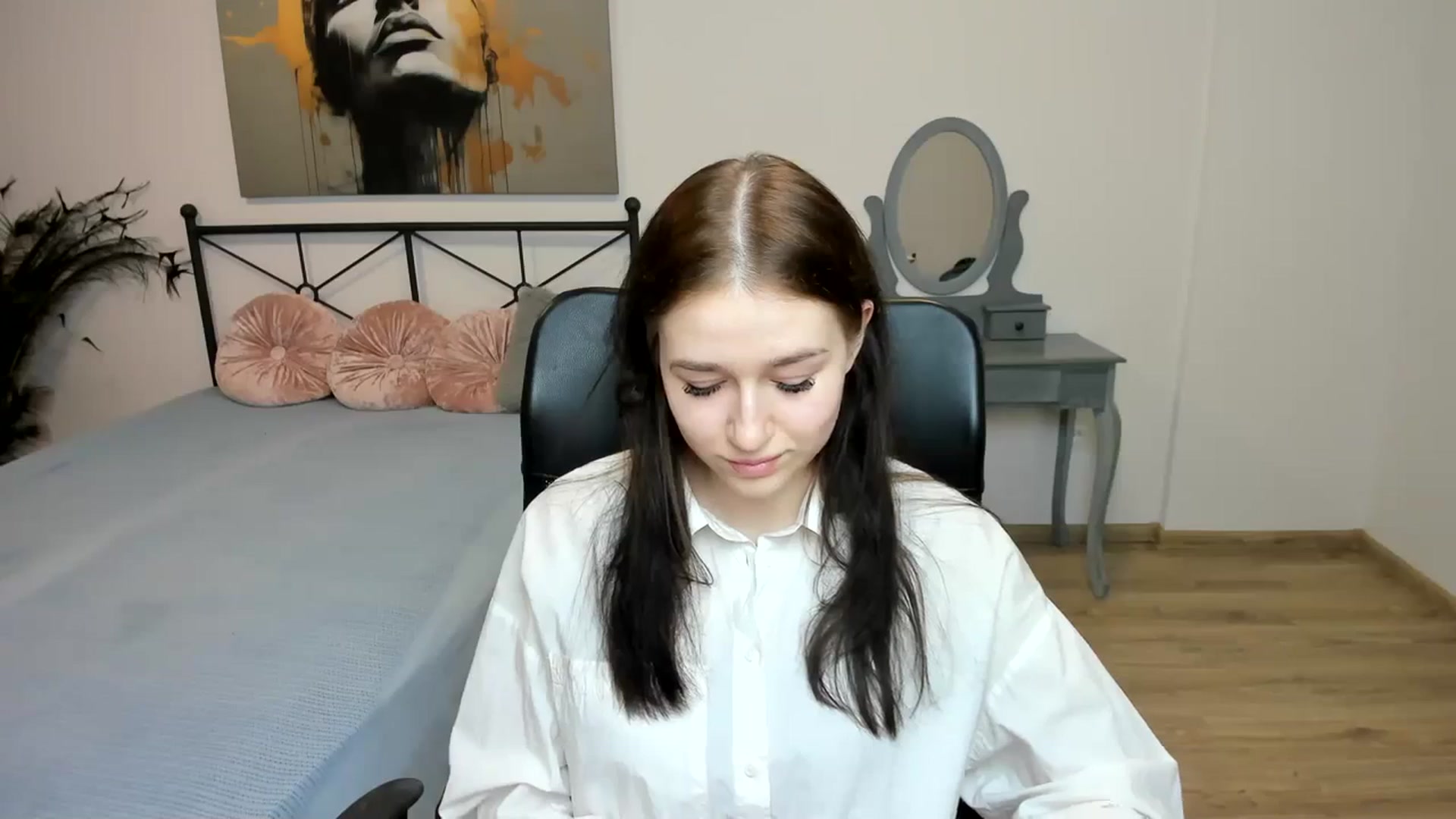 Gallery image thumbnail from SsweetPeaches's myfreecams stream on, 02/26/2024, 23:33 image 9 of 20
