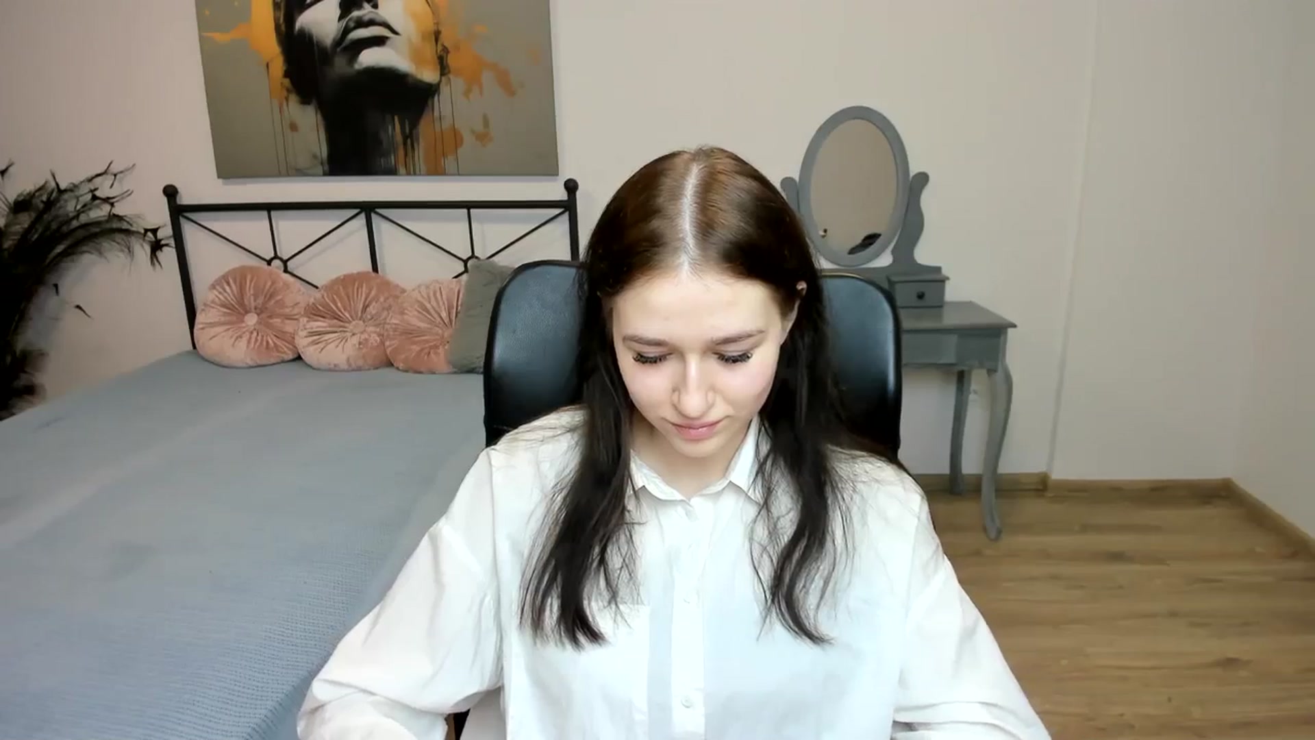 Gallery image thumbnail from SsweetPeaches's myfreecams stream on, 02/26/2024, 23:33 image 18 of 20