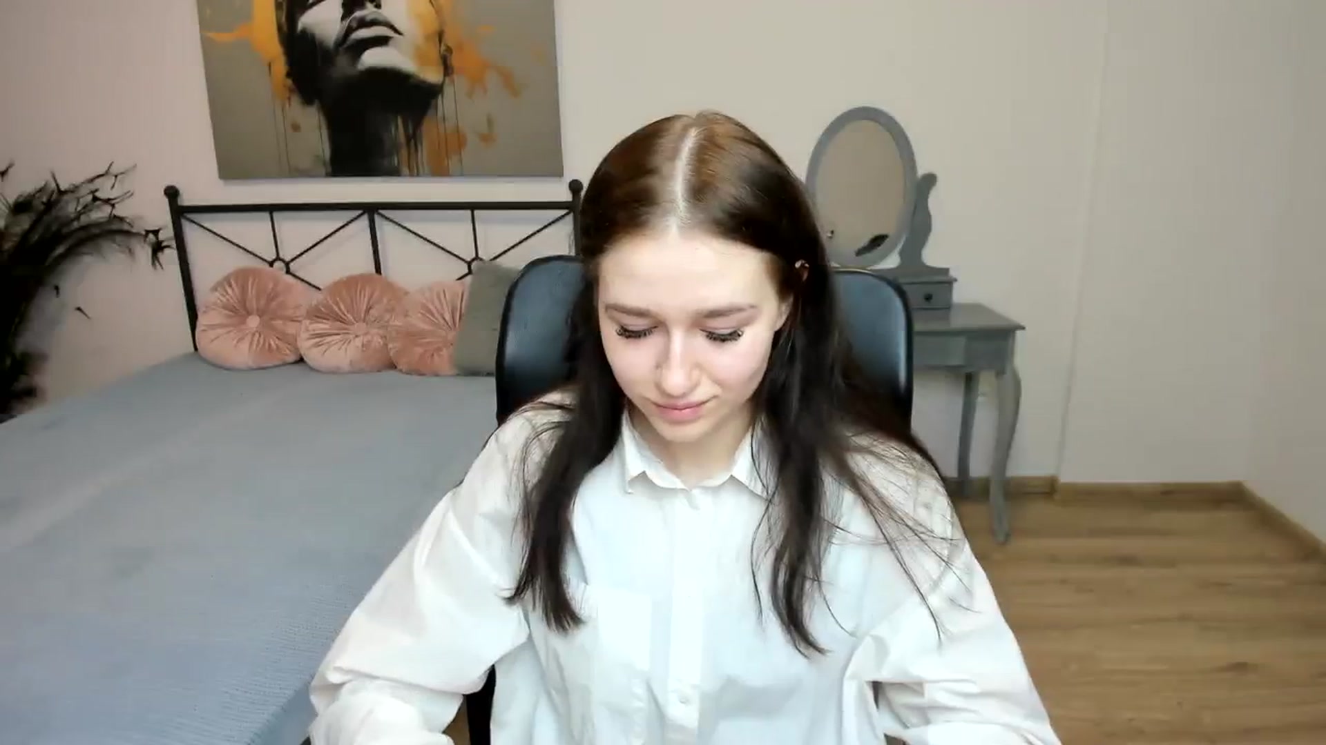 Gallery image thumbnail from SsweetPeaches's myfreecams stream on, 02/26/2024, 23:33 image 19 of 20
