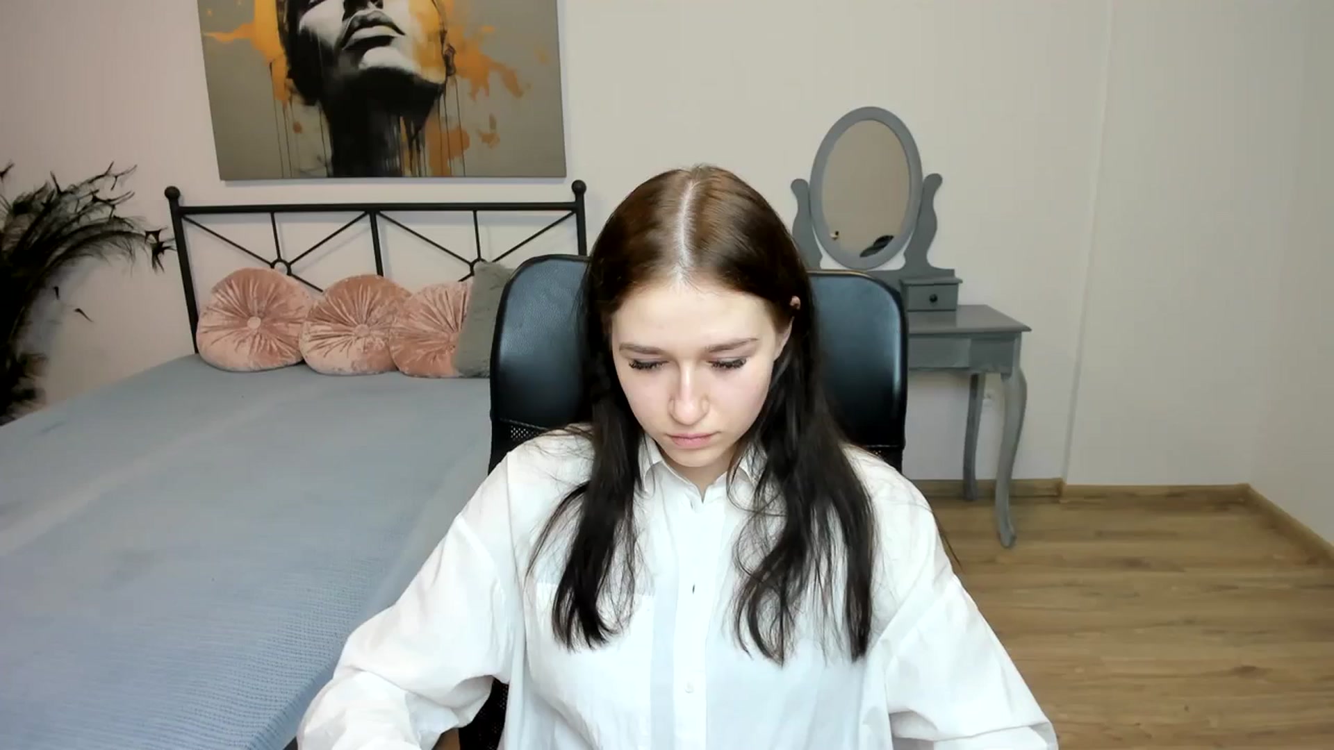 Gallery image thumbnail from SsweetPeaches's myfreecams stream on, 02/27/2024, 24:32 image 9 of 20