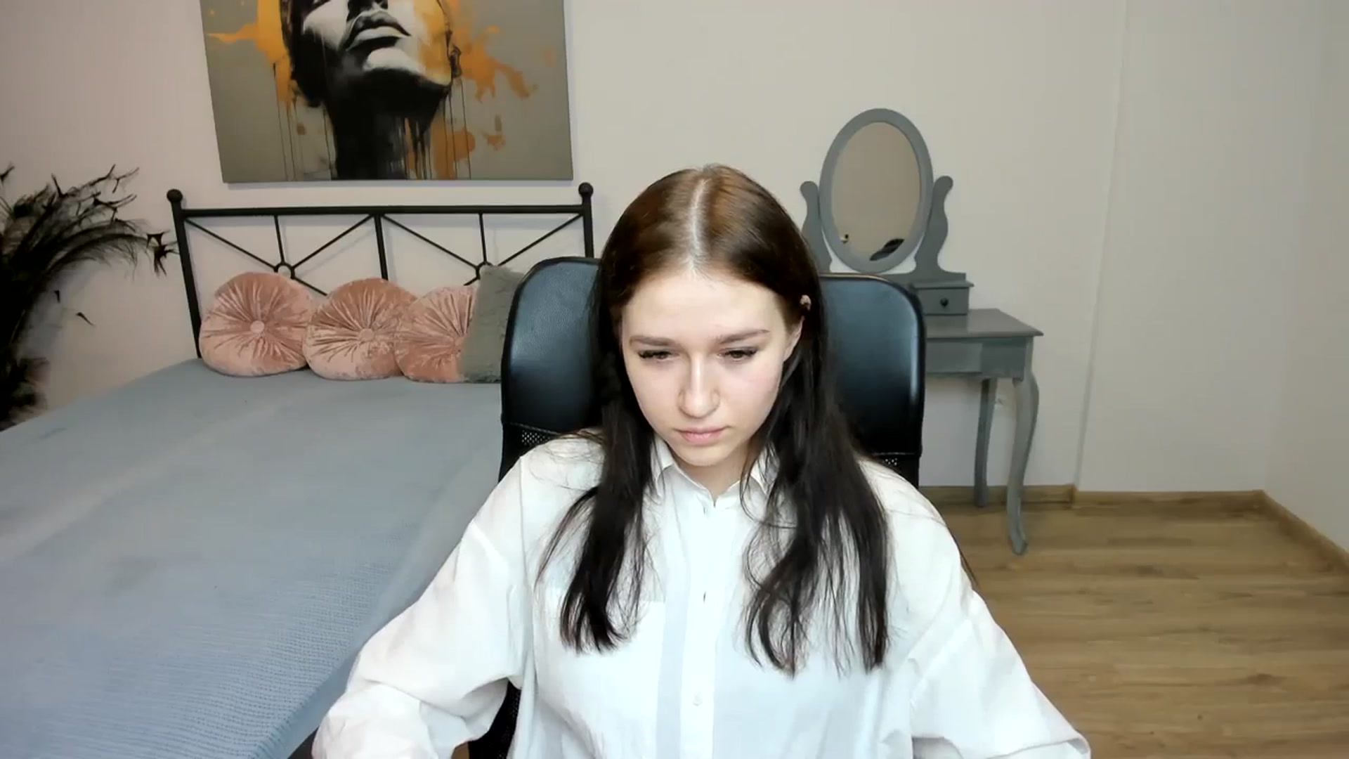 Gallery image thumbnail from SsweetPeaches's myfreecams stream on, 02/27/2024, 24:32 image 12 of 20