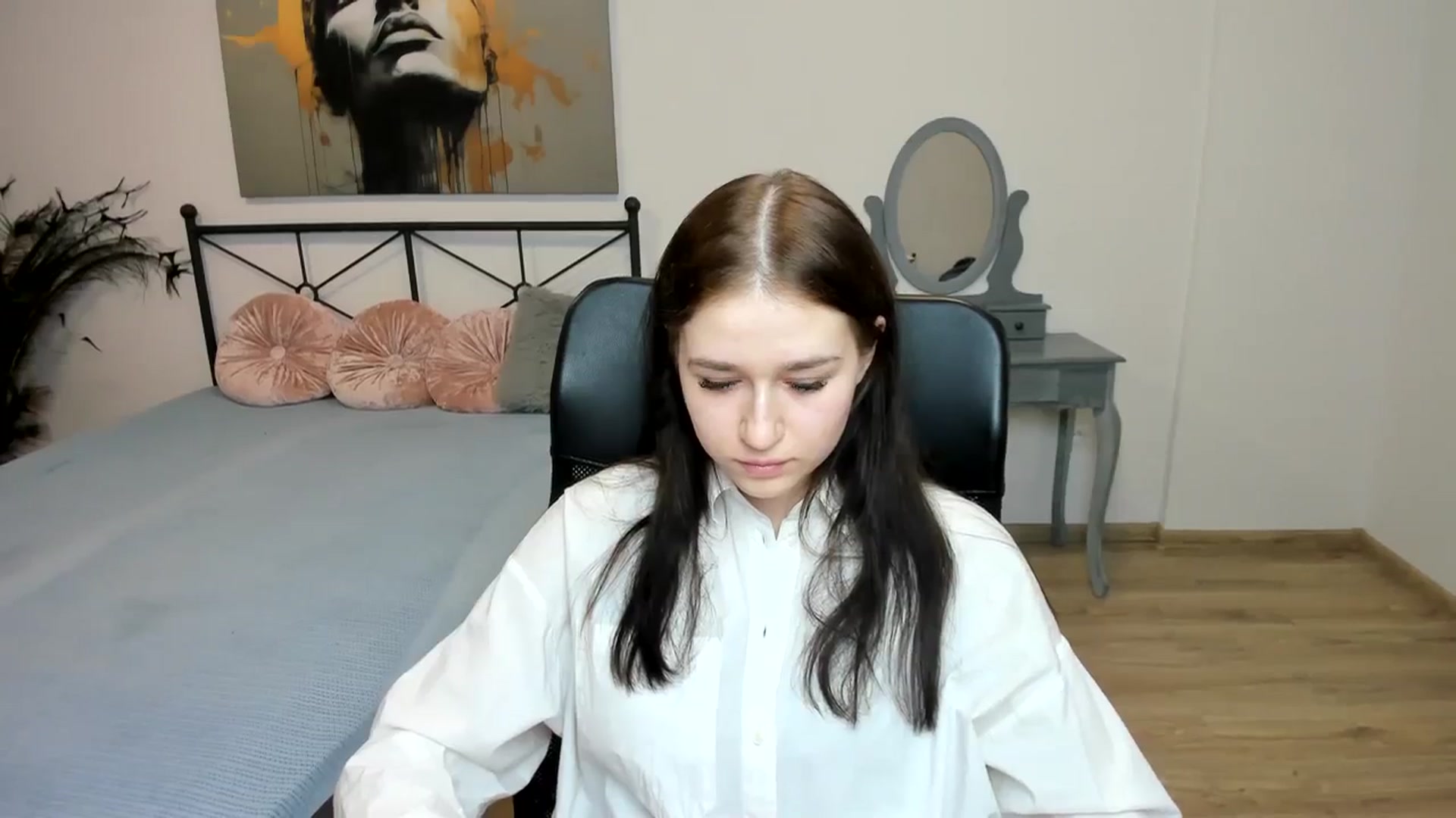 Gallery image thumbnail from SsweetPeaches's myfreecams stream on, 02/27/2024, 24:32 image 15 of 20