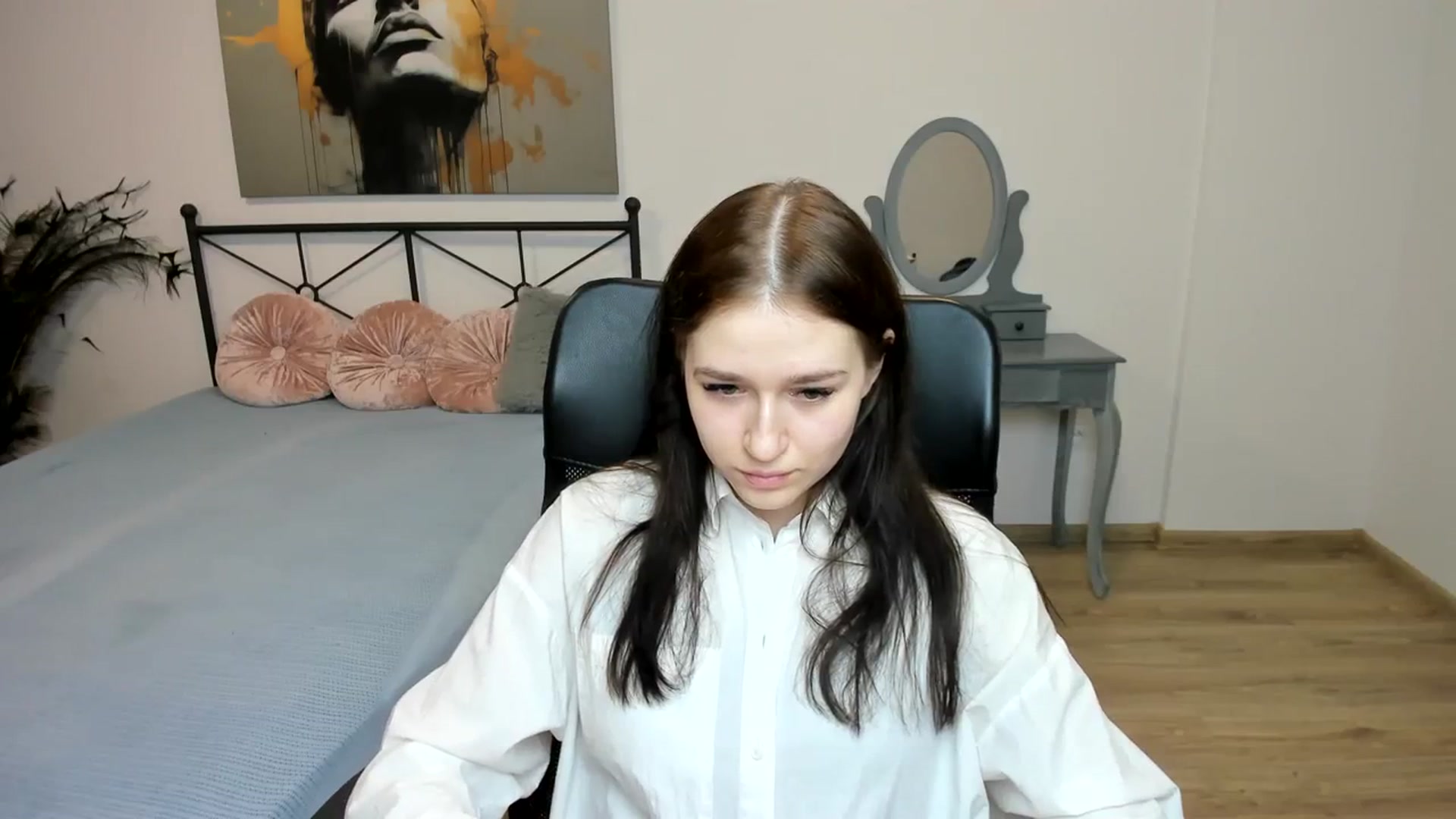 Gallery image thumbnail from SsweetPeaches's myfreecams stream on, 02/27/2024, 24:32 image 7 of 20