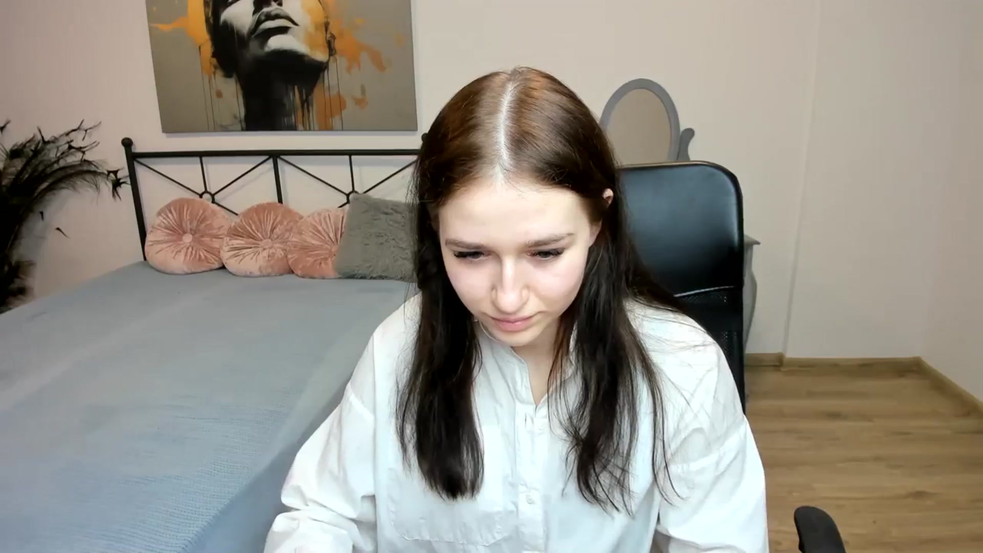 Gallery image thumbnail from SsweetPeaches's myfreecams stream on, 02/27/2024, 01:36 image 14 of 20