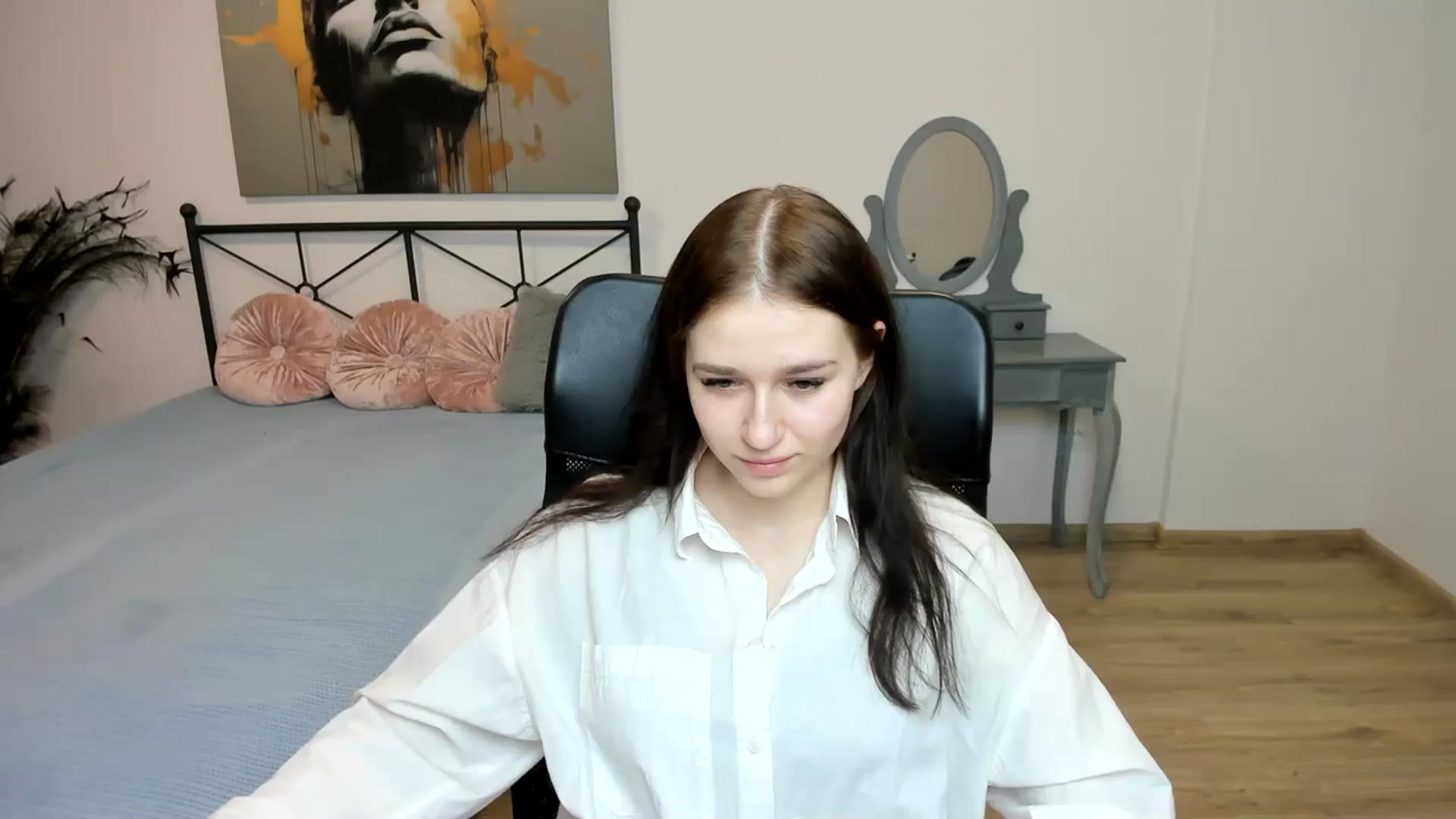 Gallery image thumbnail from SsweetPeaches's myfreecams stream on, 02/27/2024, 01:36 image 6 of 20