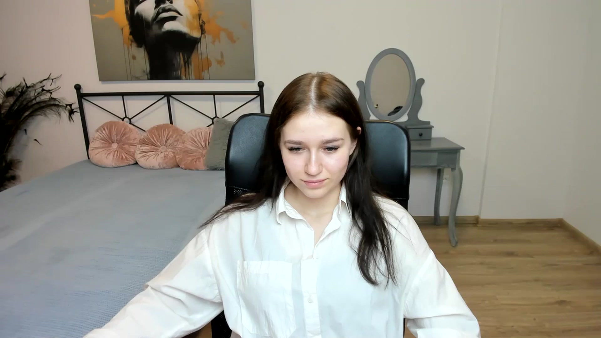Gallery image thumbnail from SsweetPeaches's myfreecams stream on, 02/27/2024, 01:36 image 7 of 20