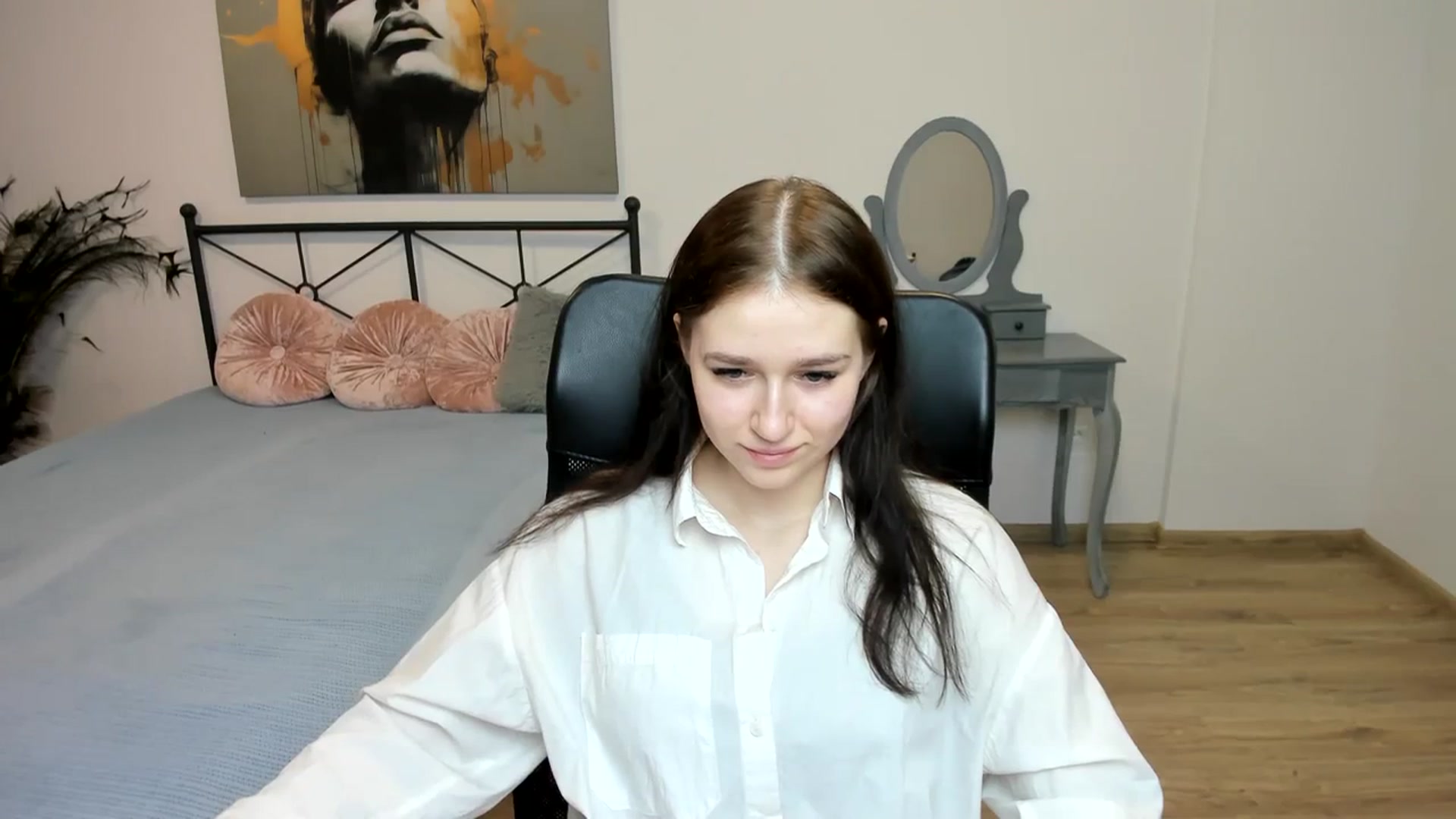 Gallery image thumbnail from SsweetPeaches's myfreecams stream on, 02/27/2024, 01:36 image 11 of 20