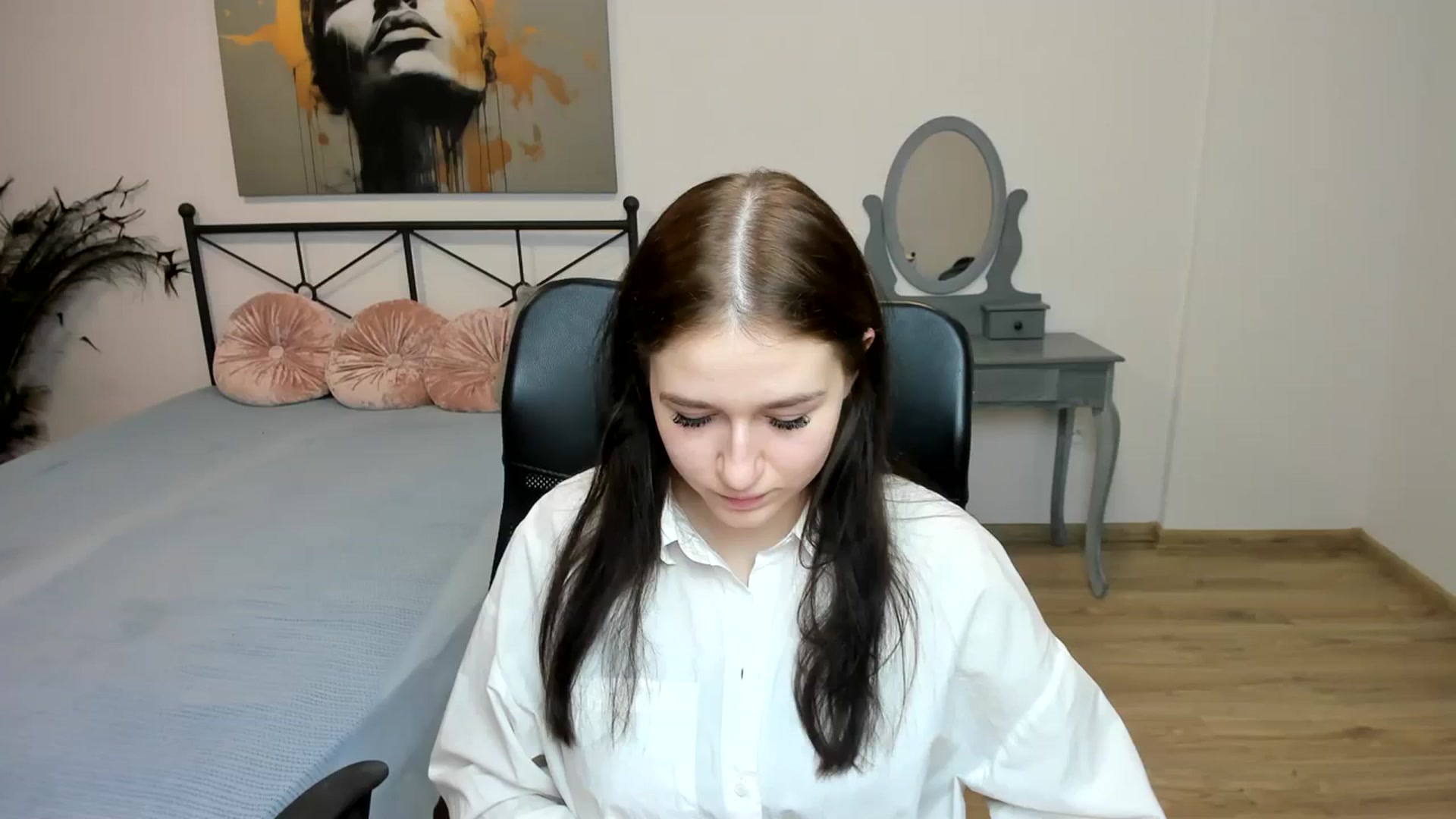 Gallery image thumbnail from SsweetPeaches's myfreecams stream on, 02/27/2024, 03:00 image 1 of 20