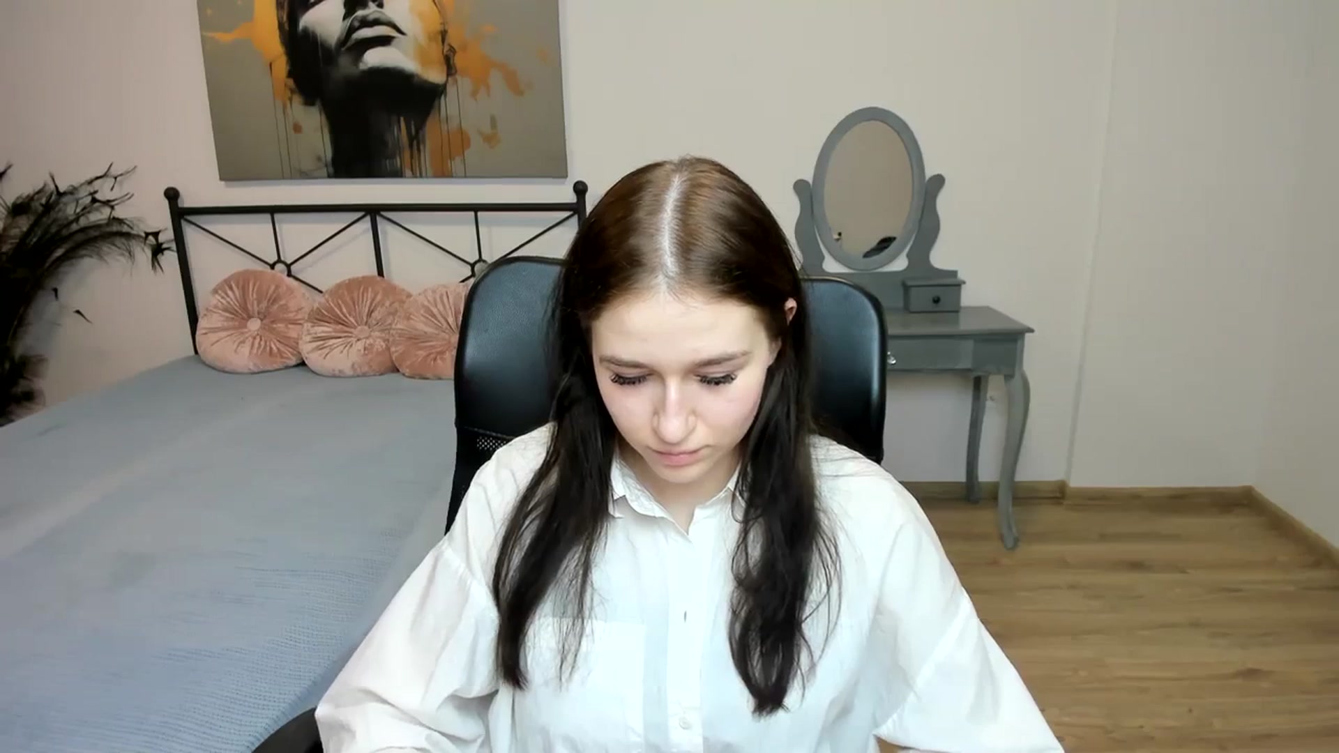 Gallery image thumbnail from SsweetPeaches's myfreecams stream on, 02/27/2024, 03:00 image 3 of 20