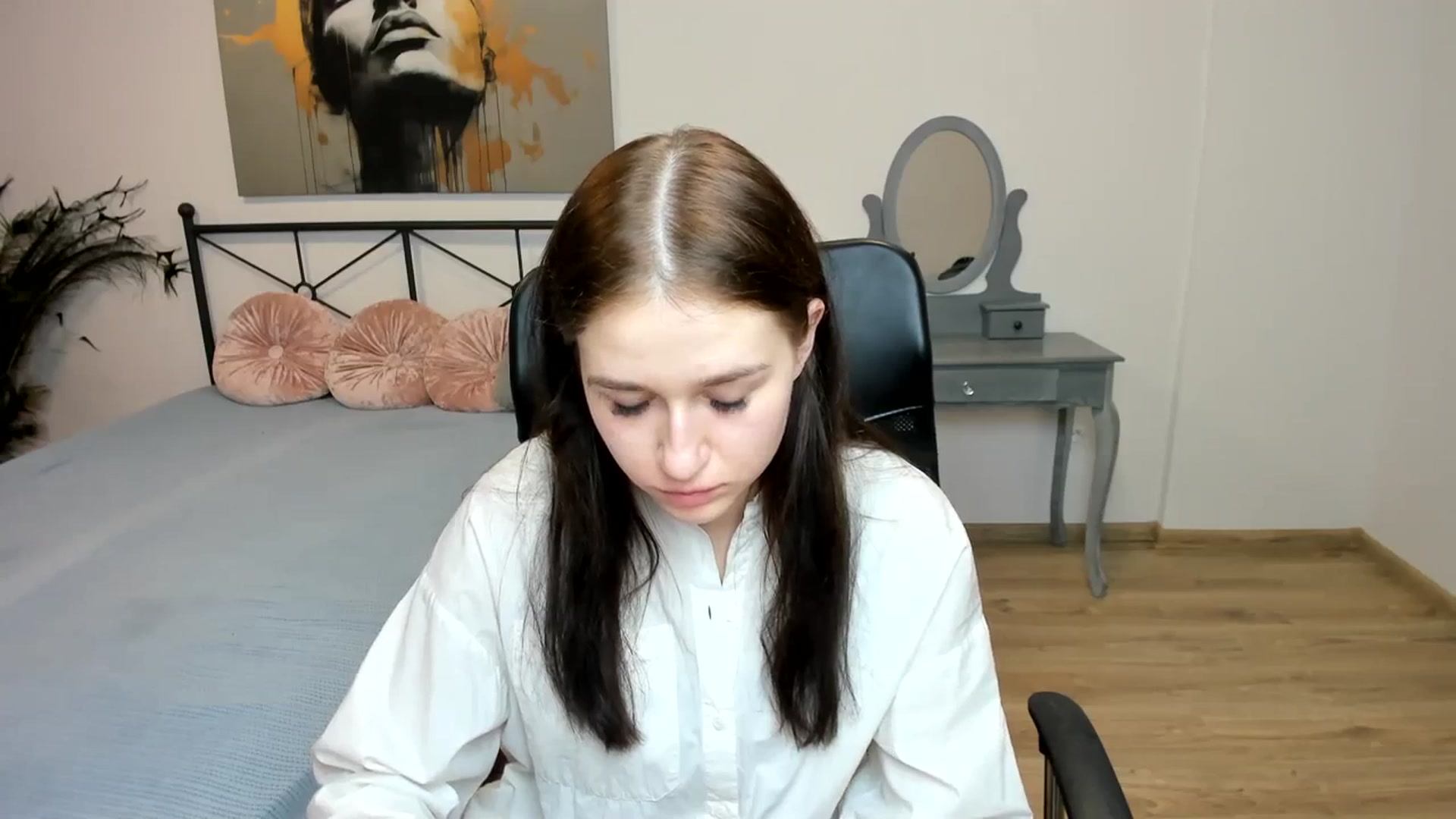 Gallery image thumbnail from SsweetPeaches's myfreecams stream on, 02/27/2024, 03:00 image 8 of 20