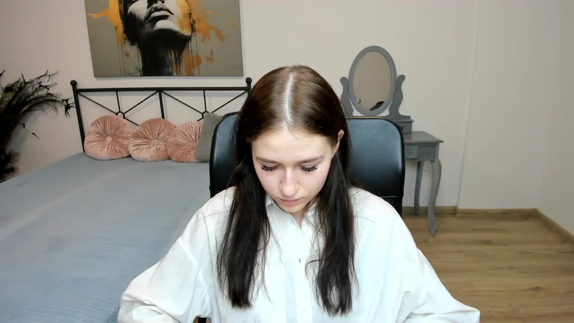 Gallery image thumbnail from SsweetPeaches's myfreecams stream on, 02/27/2024, 03:00 image 16 of 20