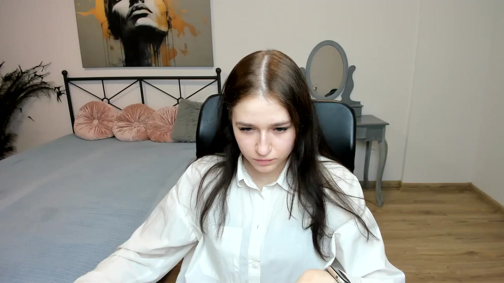 Gallery image thumbnail from SsweetPeaches's myfreecams stream on, 02/27/2024, 04:02 image 17 of 20