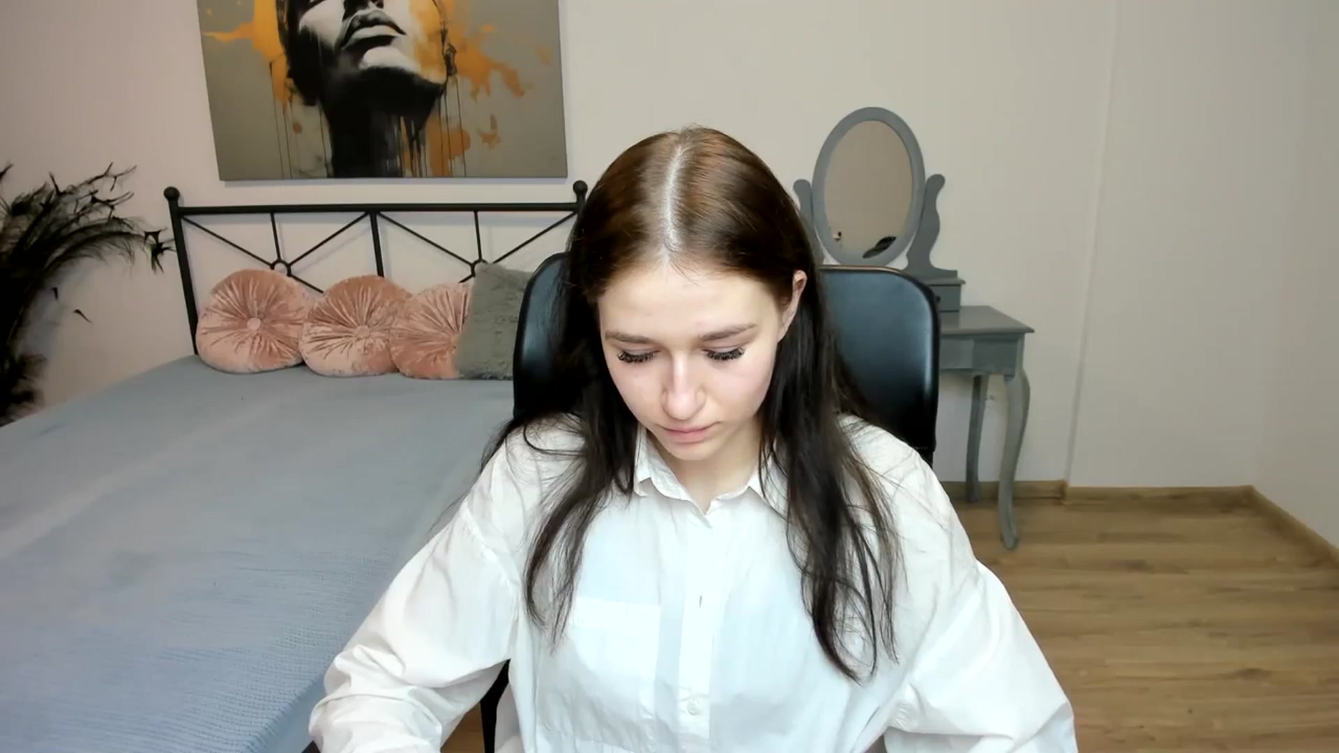 Gallery image thumbnail from SsweetPeaches's myfreecams stream on, 02/27/2024, 04:02 image 8 of 20