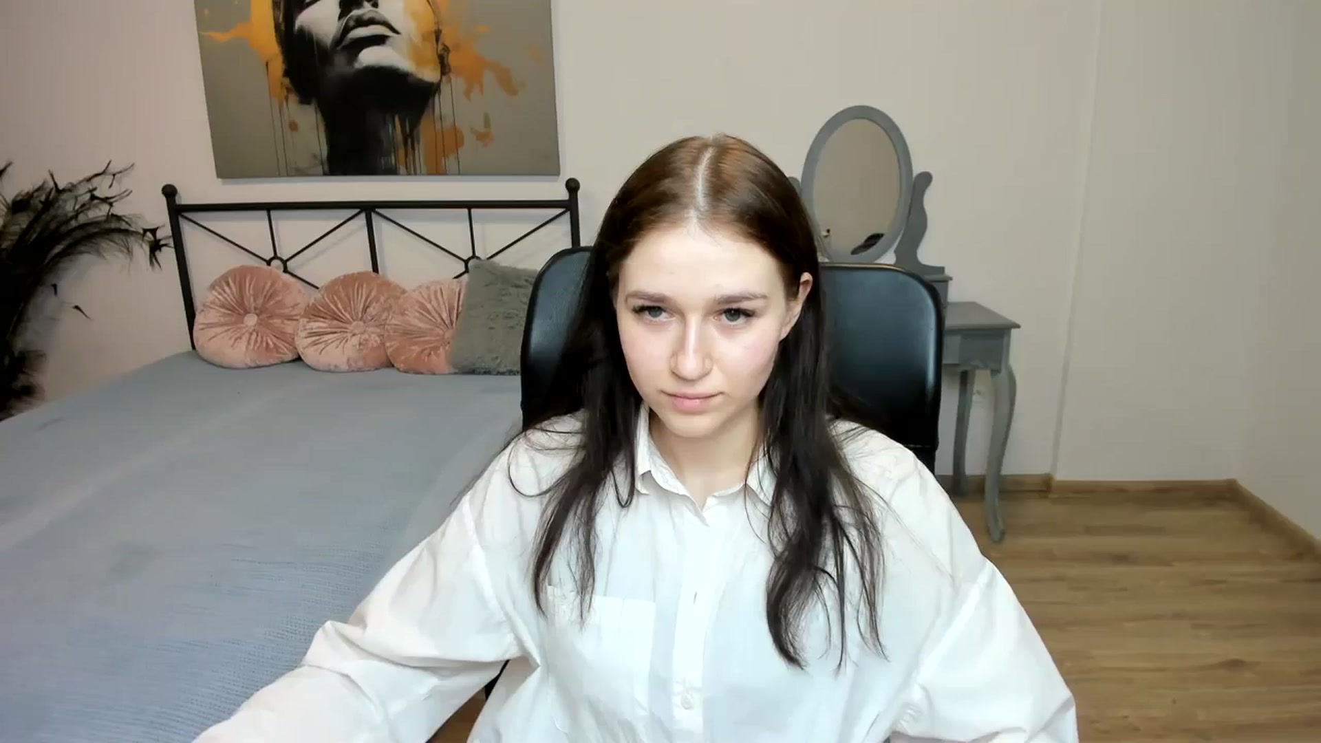 Gallery image thumbnail from SsweetPeaches's myfreecams stream on, 02/27/2024, 04:02 image 12 of 20