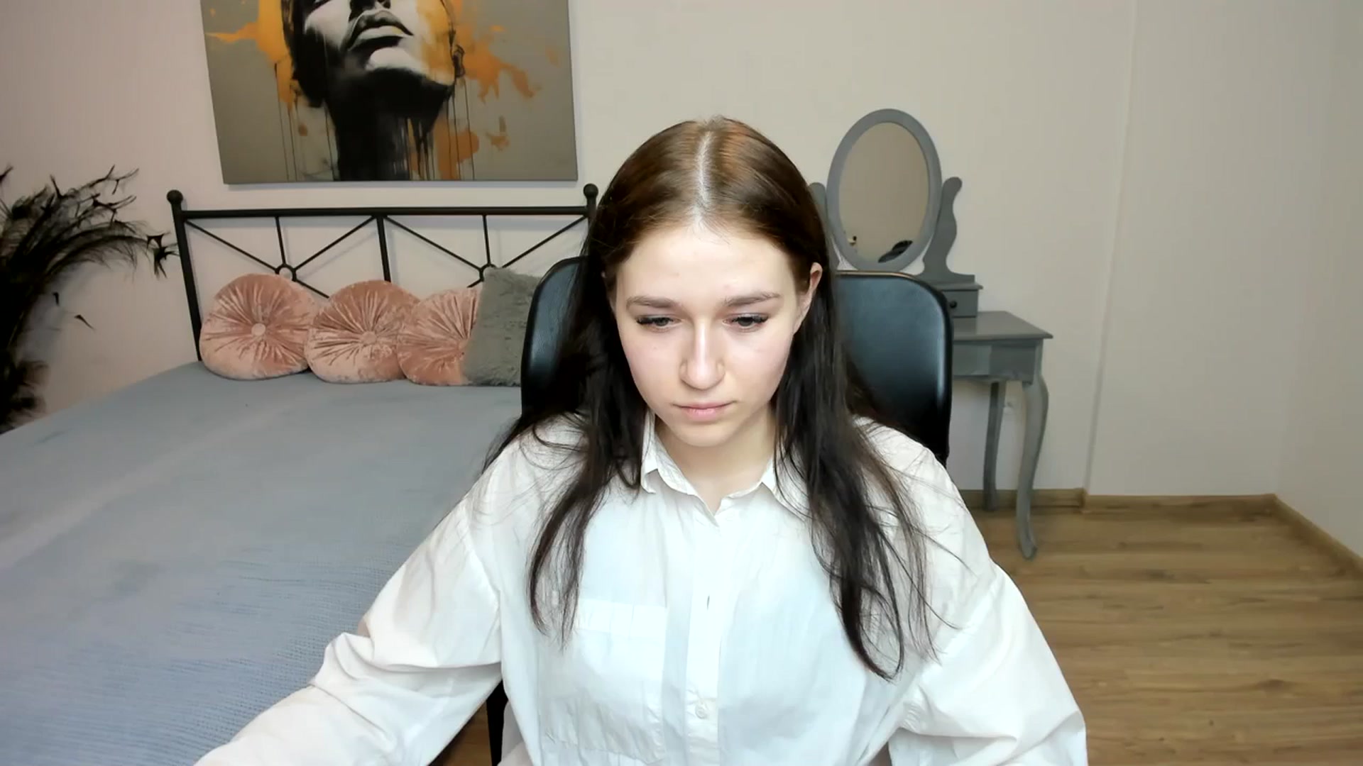 Gallery image thumbnail from SsweetPeaches's myfreecams stream on, 02/27/2024, 04:02 image 7 of 20