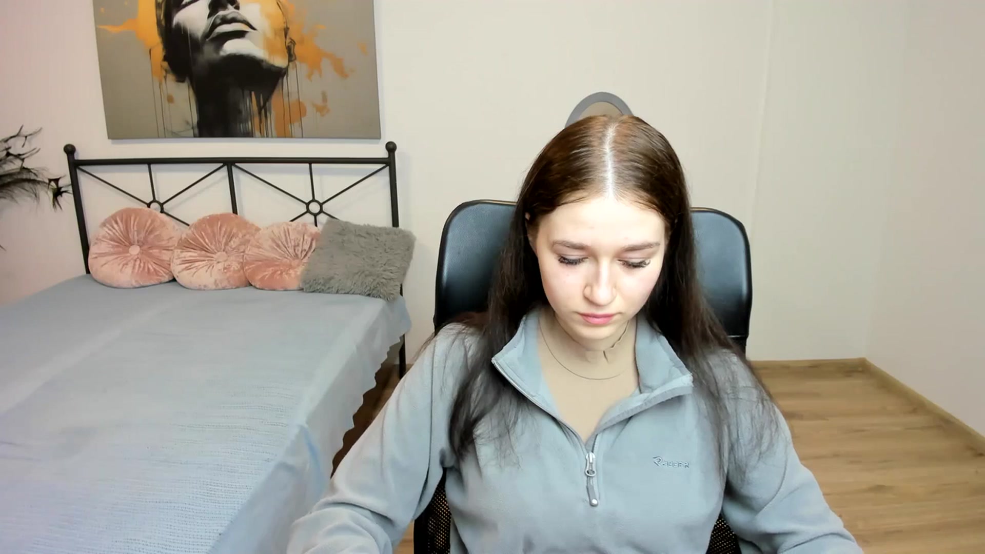 Gallery image thumbnail from SsweetPeaches's myfreecams stream on, 02/27/2024, 23:17 image 2 of 20