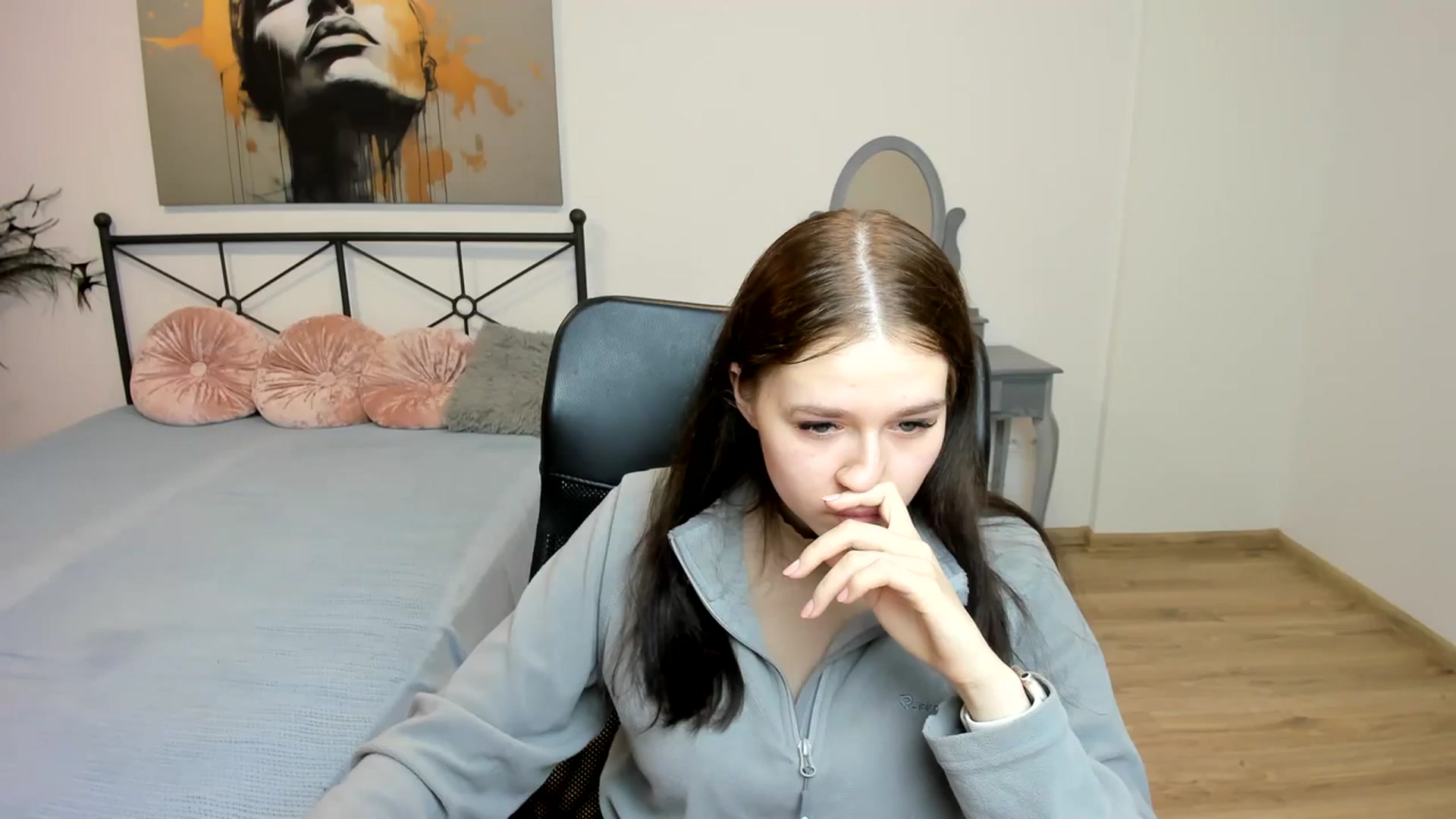 Gallery image thumbnail from SsweetPeaches's myfreecams stream on, 02/28/2024, 01:52 image 15 of 20