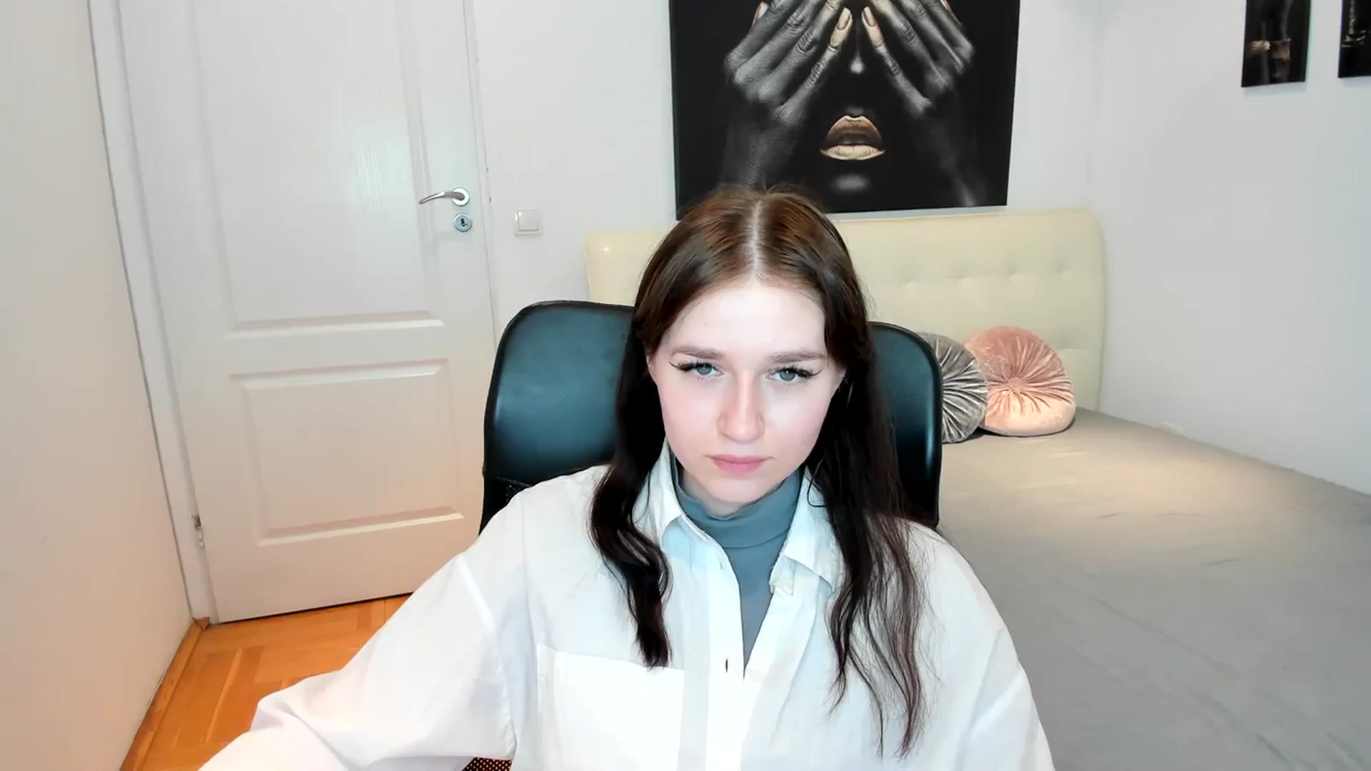 Gallery image thumbnail from SsweetPeaches's myfreecams stream on, 03/01/2024, 17:47 image 8 of 20
