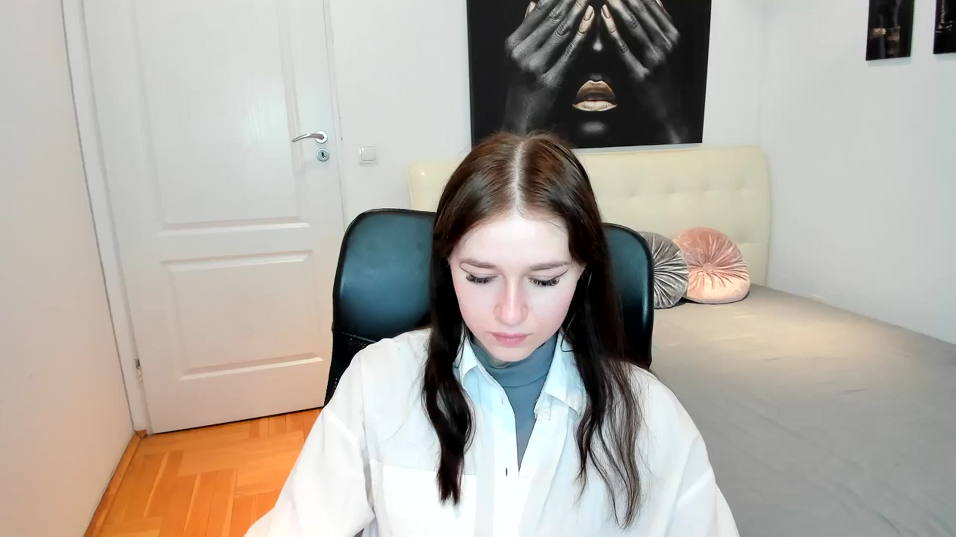 Gallery image thumbnail from SsweetPeaches's myfreecams stream on, 03/01/2024, 17:47 image 6 of 20