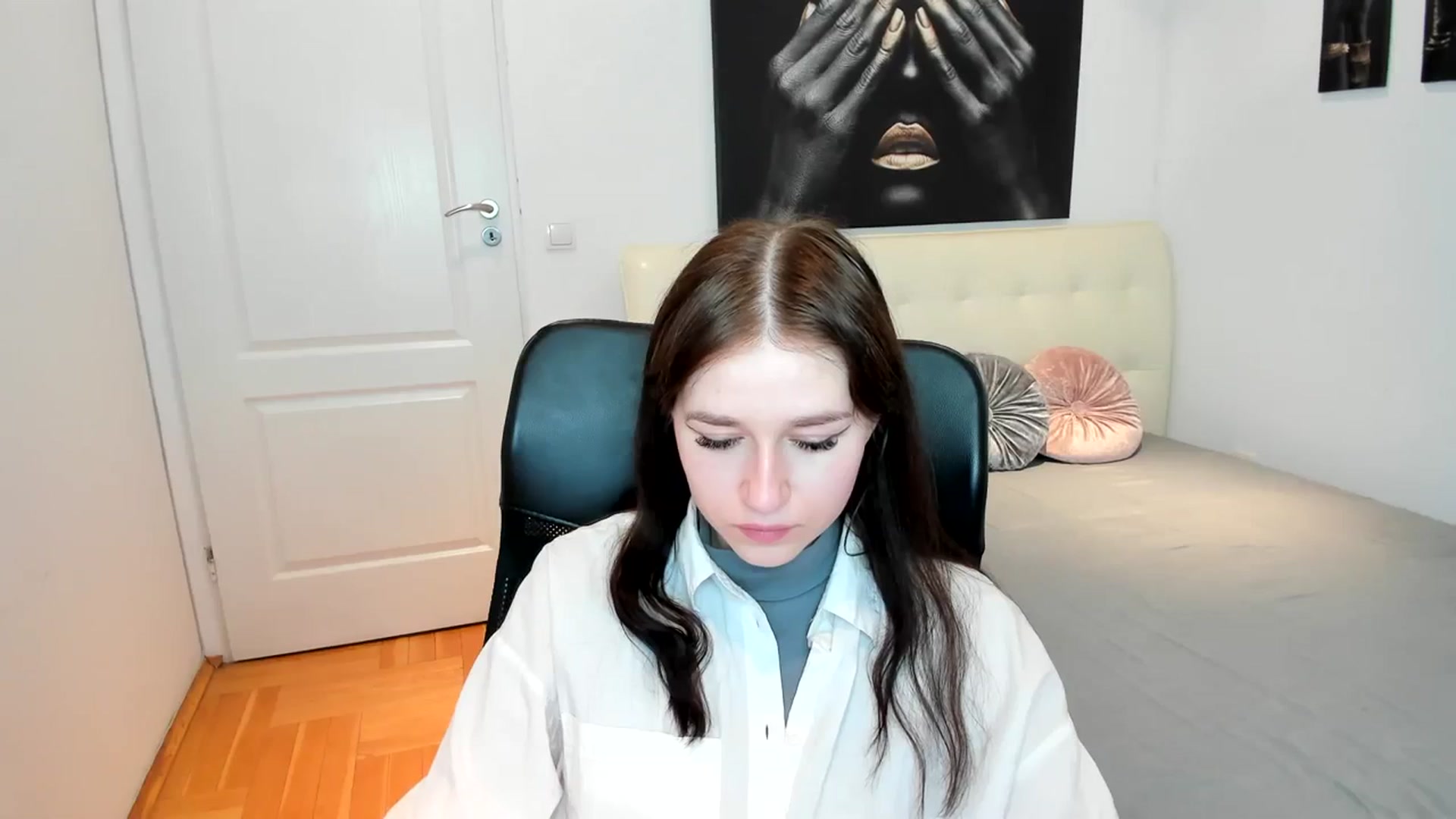 Gallery image thumbnail from SsweetPeaches's myfreecams stream on, 03/01/2024, 17:47 image 11 of 20