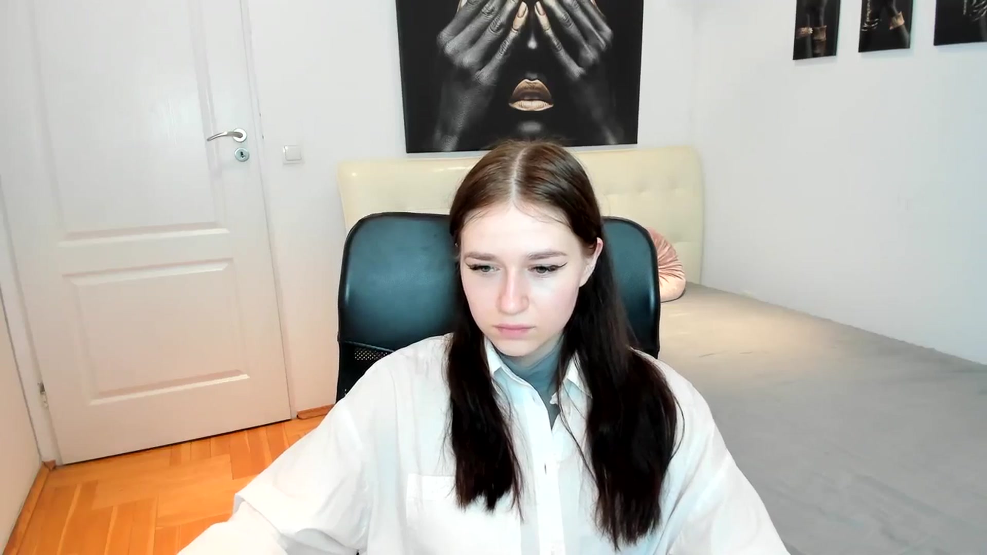 Gallery image thumbnail from SsweetPeaches's myfreecams stream on, 03/01/2024, 20:13 image 20 of 20