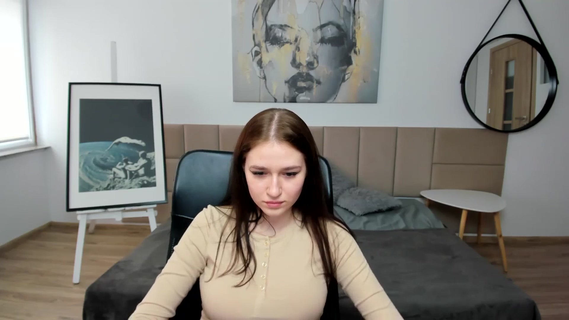 Gallery image thumbnail from SsweetPeaches's myfreecams stream on, 03/02/2024, 14:01 image 18 of 20
