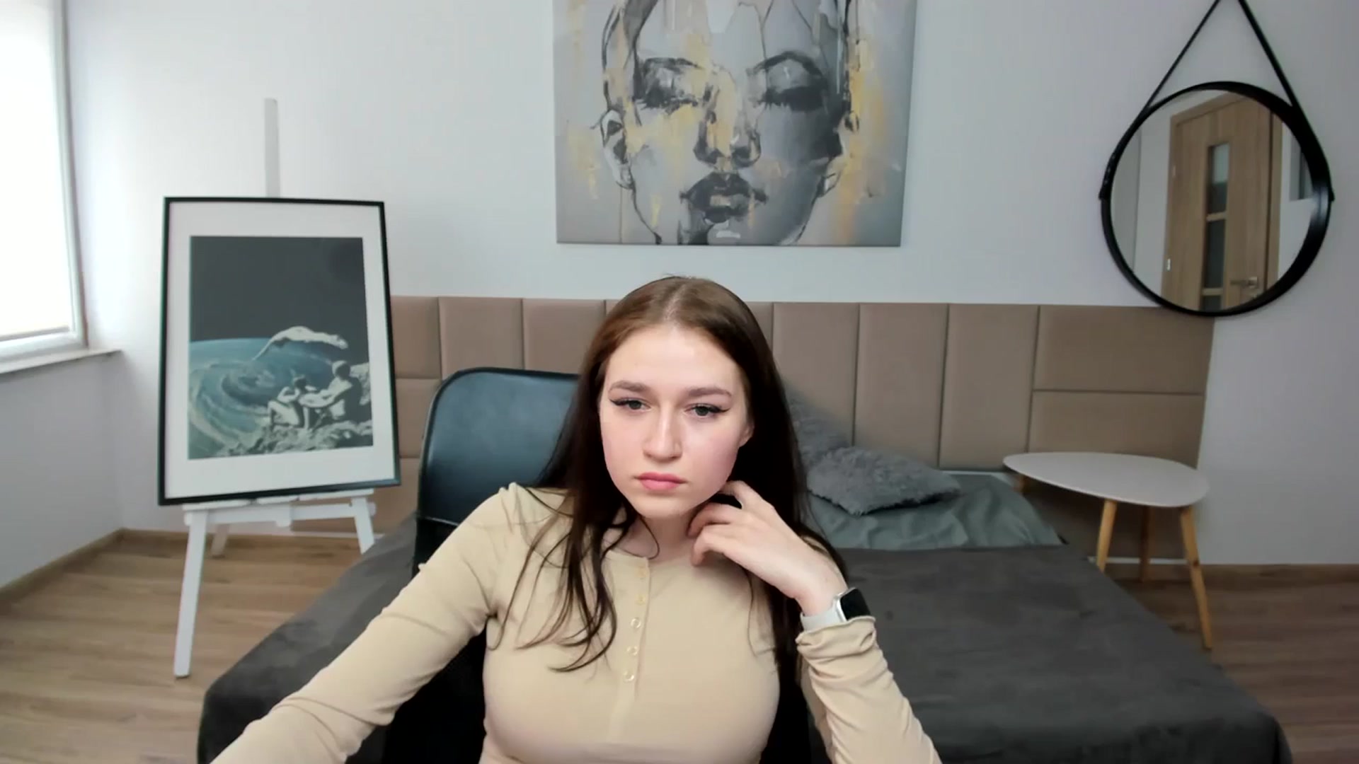 Gallery image thumbnail from SsweetPeaches's myfreecams stream on, 03/02/2024, 14:01 image 10 of 20
