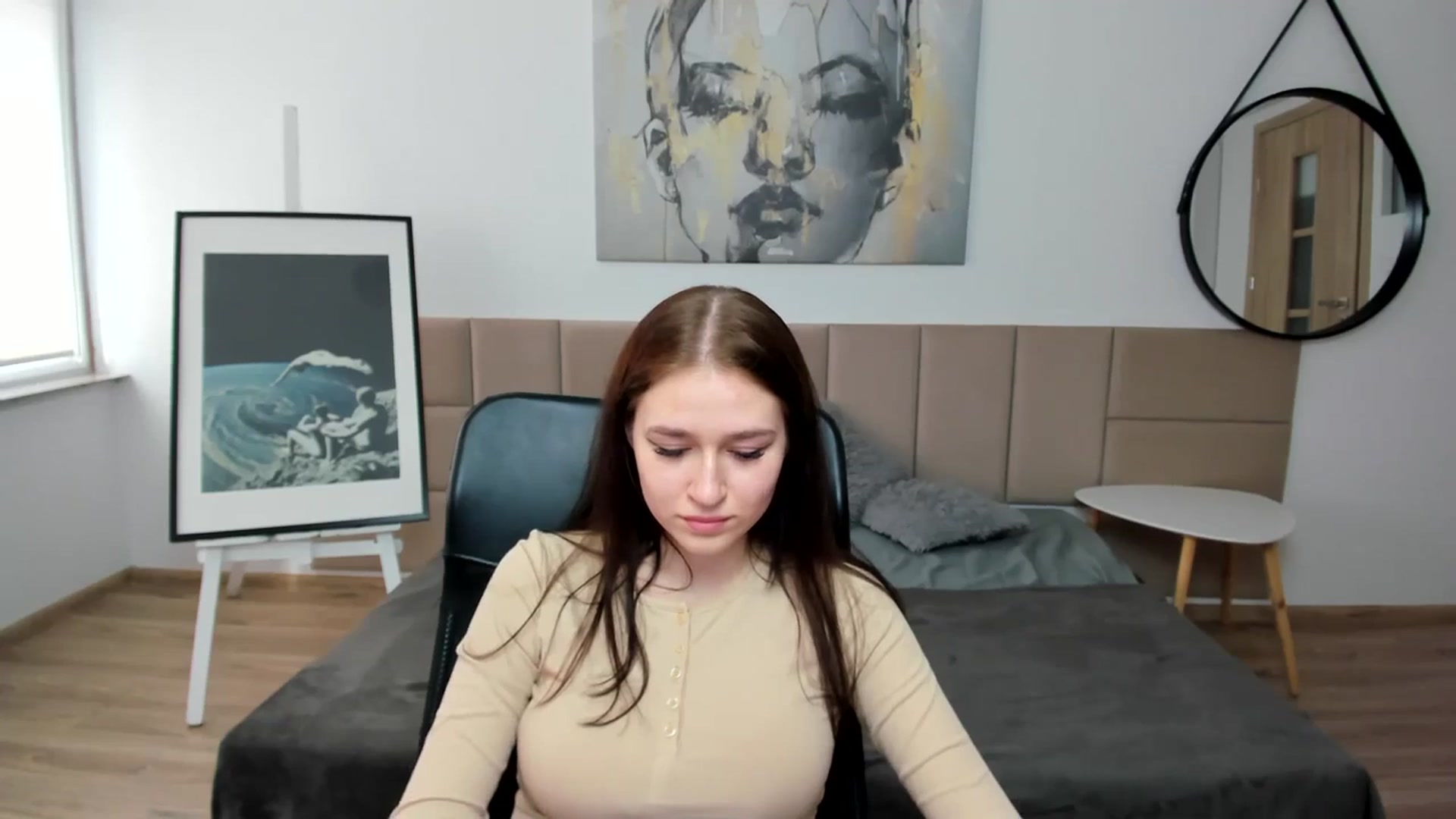 Gallery image thumbnail from SsweetPeaches's myfreecams stream on, 03/02/2024, 14:01 image 6 of 20