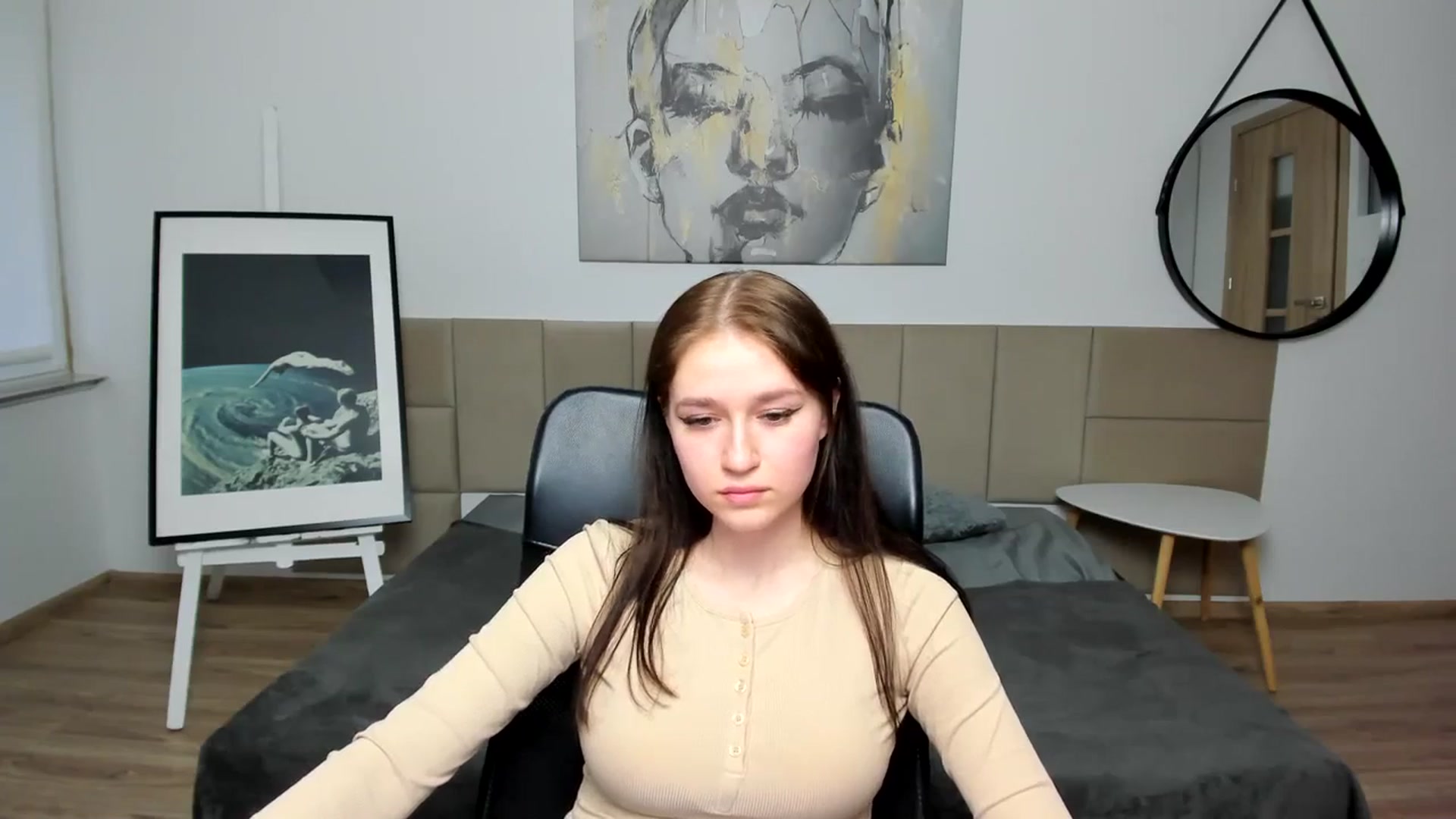 Gallery image thumbnail from SsweetPeaches's myfreecams stream on, 03/02/2024, 16:42 image 6 of 20