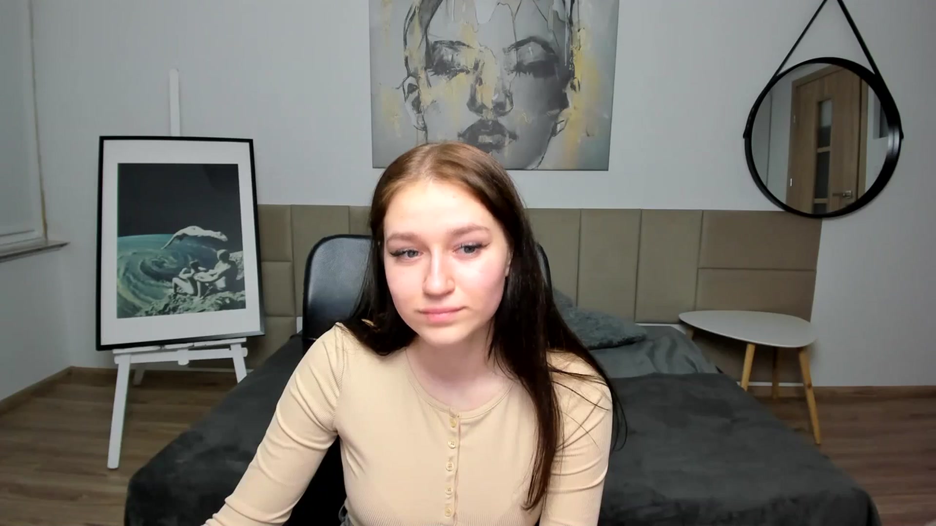 Gallery image thumbnail from SsweetPeaches's myfreecams stream on, 03/02/2024, 20:31 image 17 of 20