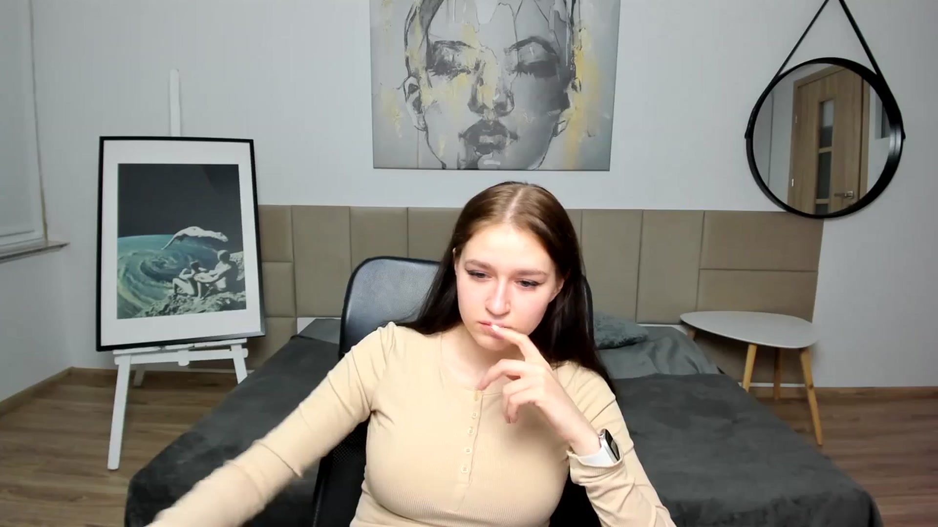 Gallery image thumbnail from SsweetPeaches's myfreecams stream on, 03/02/2024, 20:31 image 7 of 20