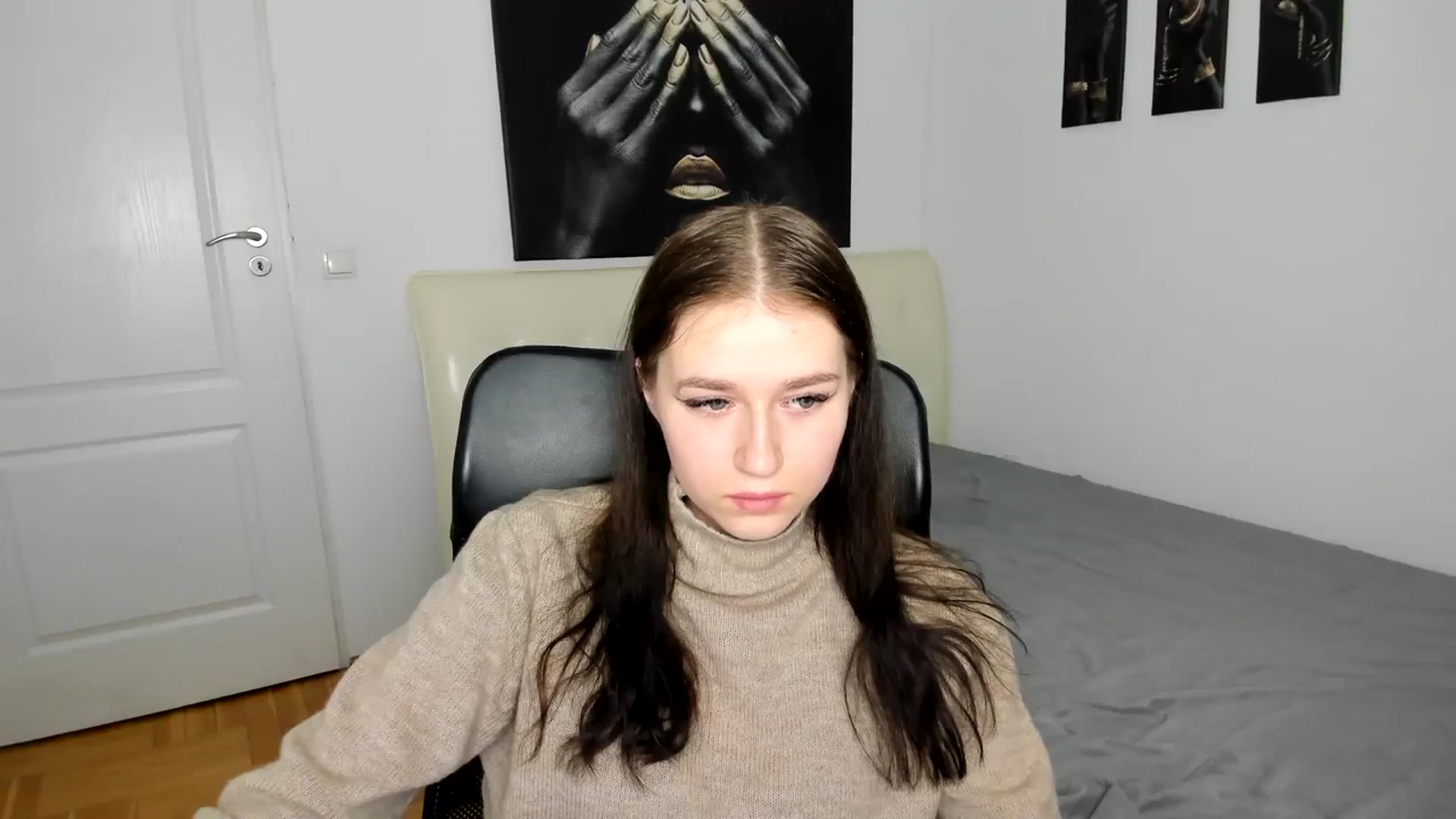 Gallery image thumbnail from SsweetPeaches's myfreecams stream on, 03/04/2024, 18:31 image 20 of 20