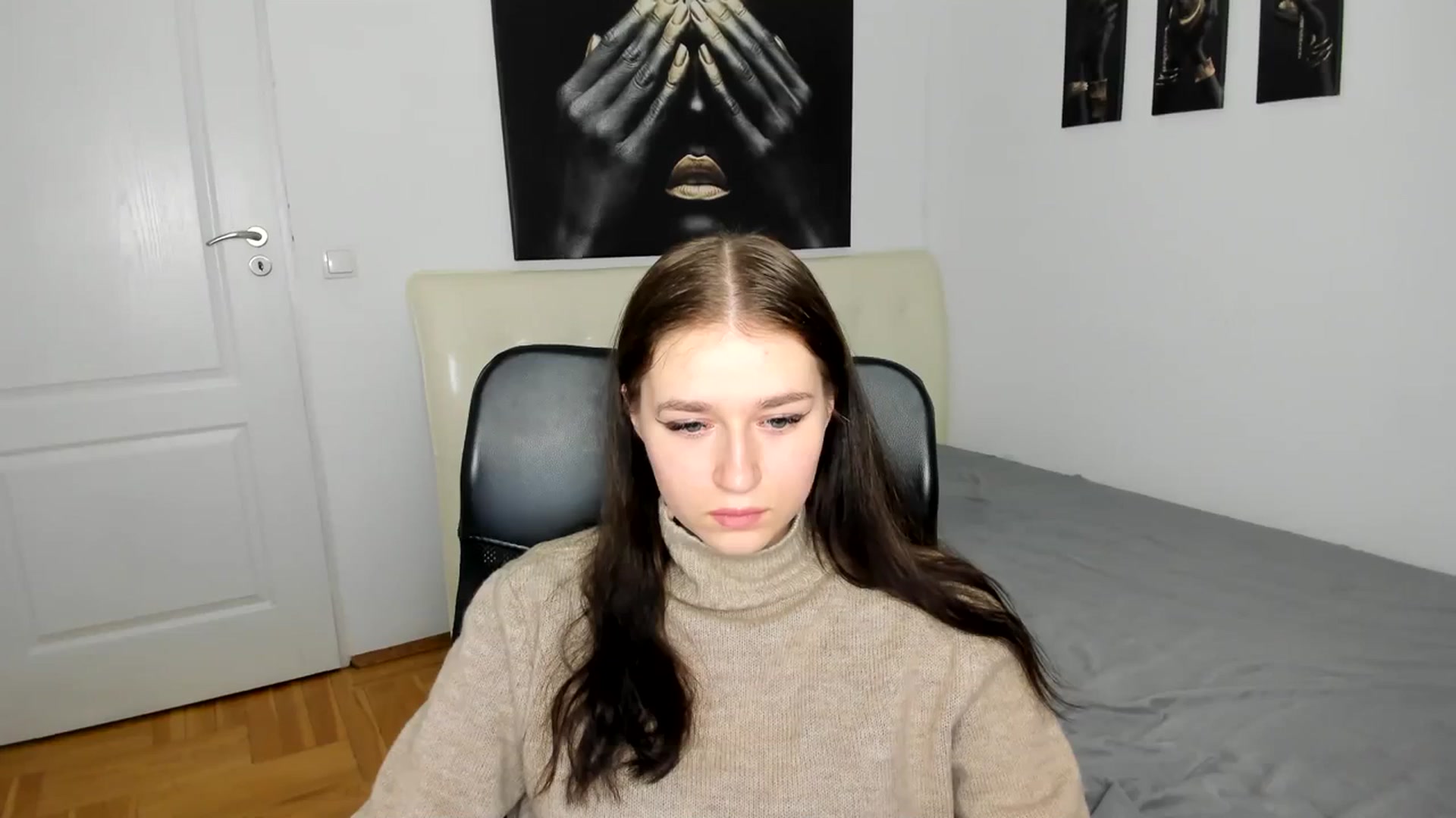 Gallery image thumbnail from SsweetPeaches's myfreecams stream on, 03/04/2024, 19:08 image 10 of 20