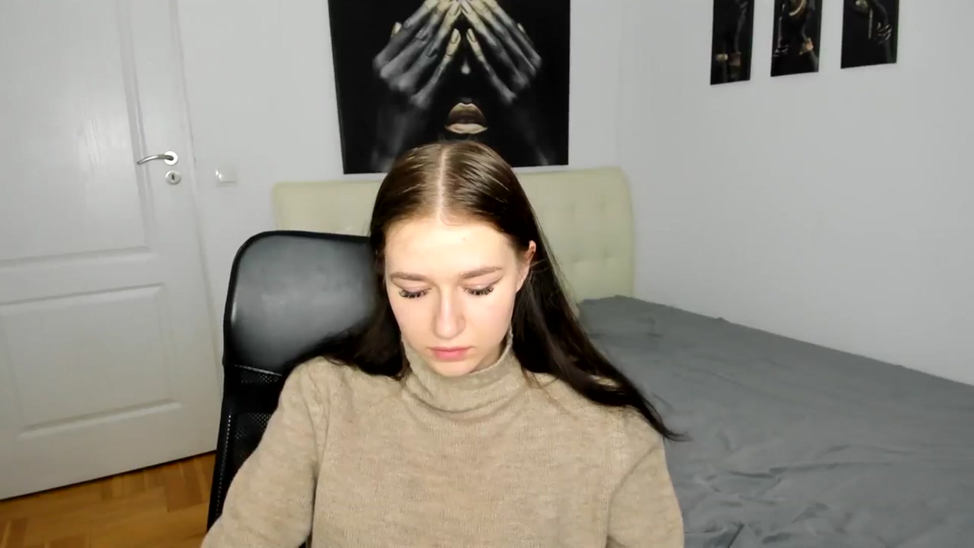 Gallery image thumbnail from SsweetPeaches's myfreecams stream on, 03/04/2024, 20:31 image 7 of 20