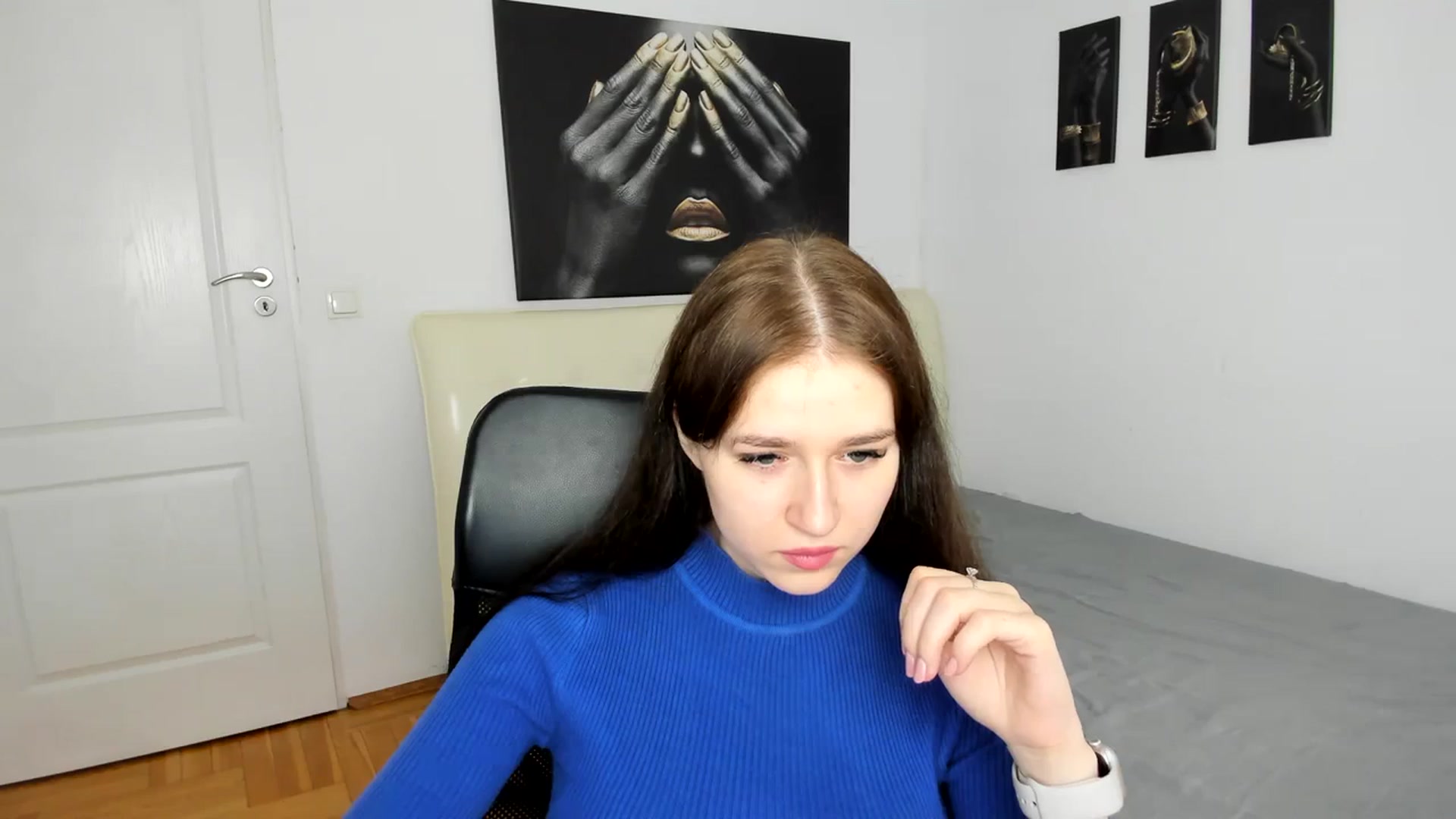 Gallery image thumbnail from SsweetPeaches's myfreecams stream on, 03/05/2024, 13:18 image 3 of 20