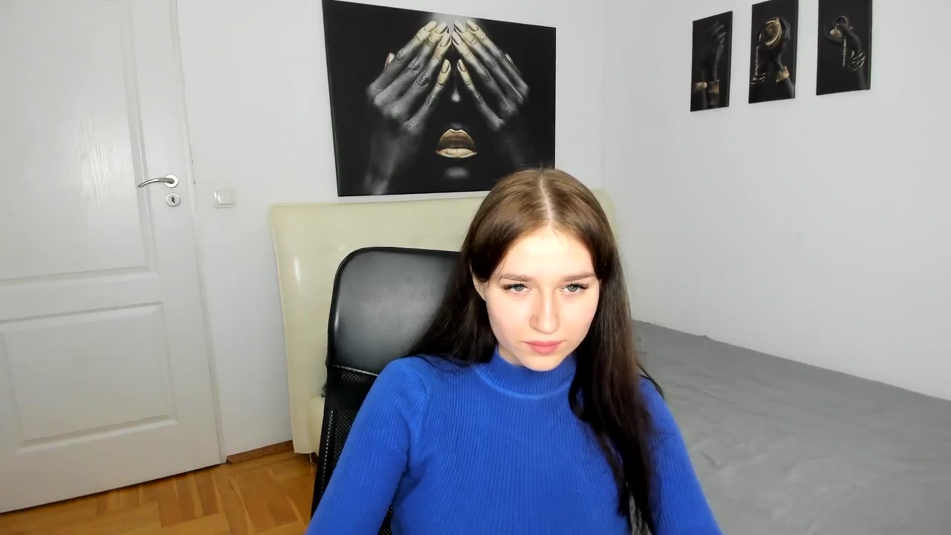 Gallery image thumbnail from SsweetPeaches's myfreecams stream on, 03/05/2024, 16:07 image 14 of 20