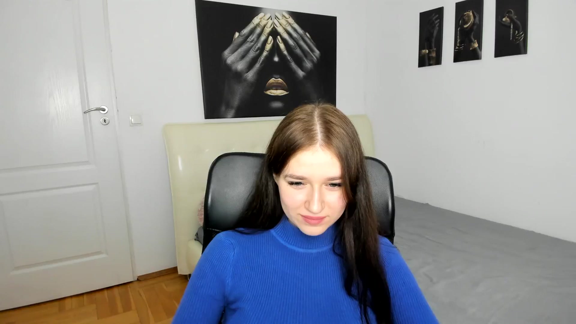 Gallery image thumbnail from SsweetPeaches's myfreecams stream on, 03/05/2024, 17:15 image 12 of 20