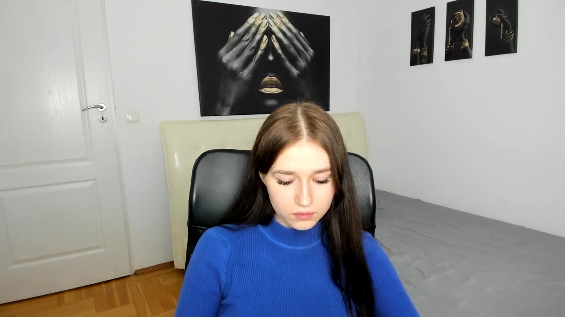 Gallery image thumbnail from SsweetPeaches's myfreecams stream on, 03/05/2024, 17:15 image 7 of 20