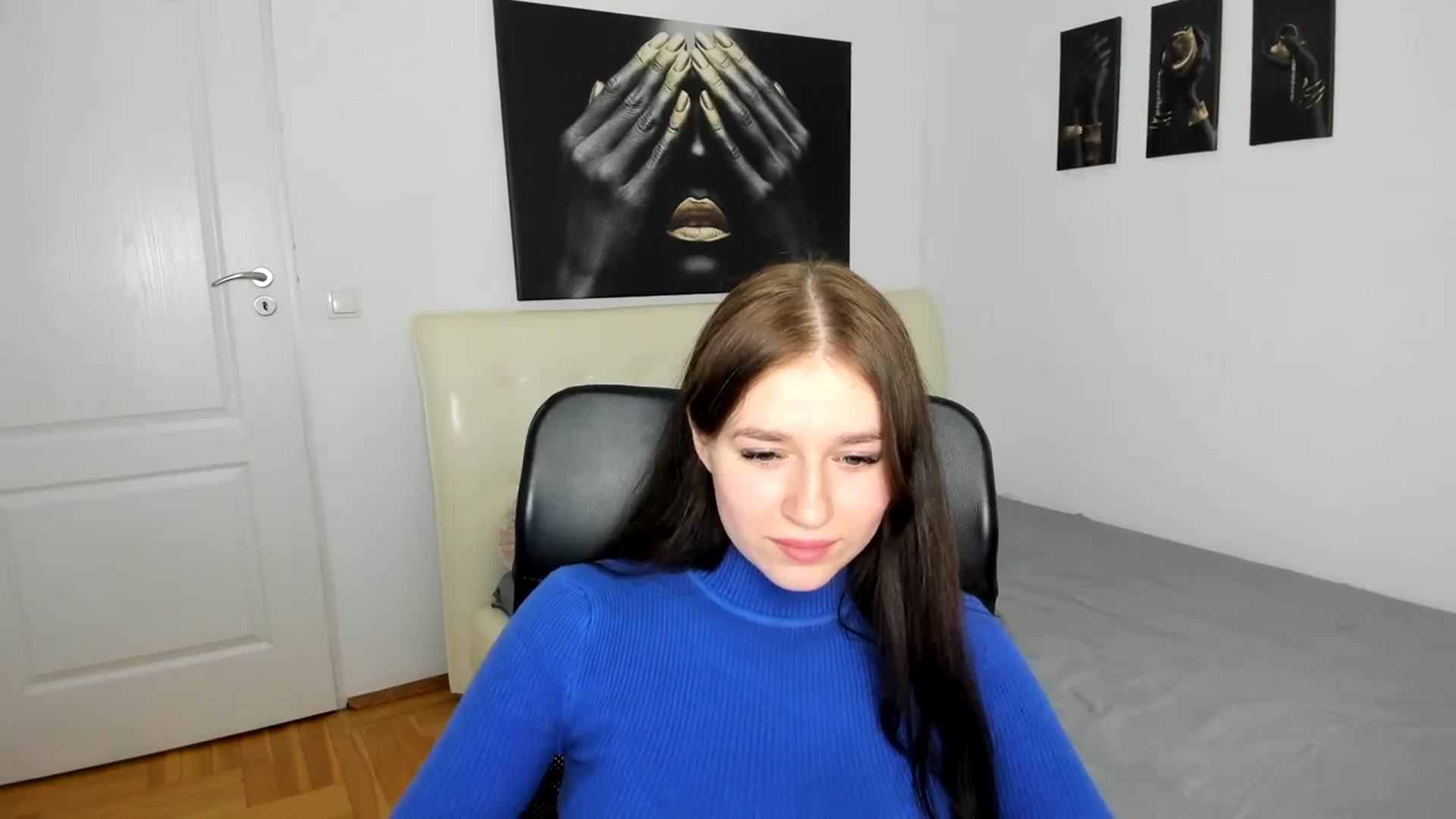 Gallery image thumbnail from SsweetPeaches's myfreecams stream on, 03/05/2024, 17:15 image 10 of 20