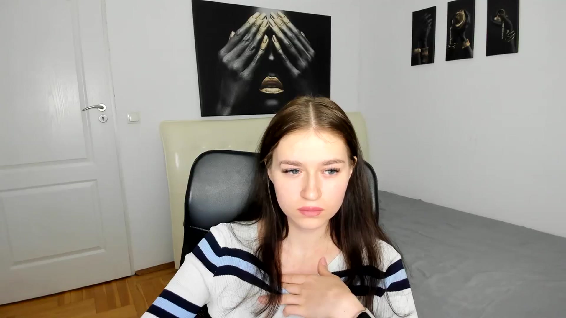 Gallery image thumbnail from SsweetPeaches's myfreecams stream on, 03/06/2024, 16:10 image 11 of 20
