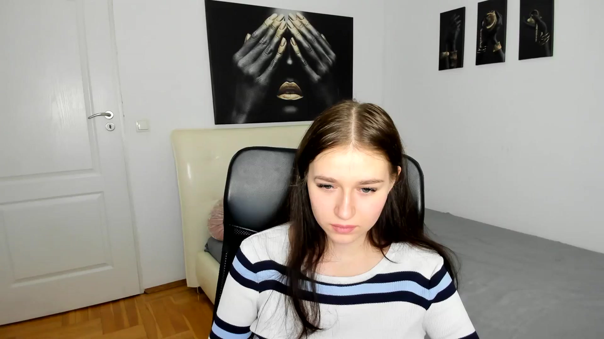 Gallery image thumbnail from SsweetPeaches's myfreecams stream on, 03/06/2024, 18:59 image 7 of 20
