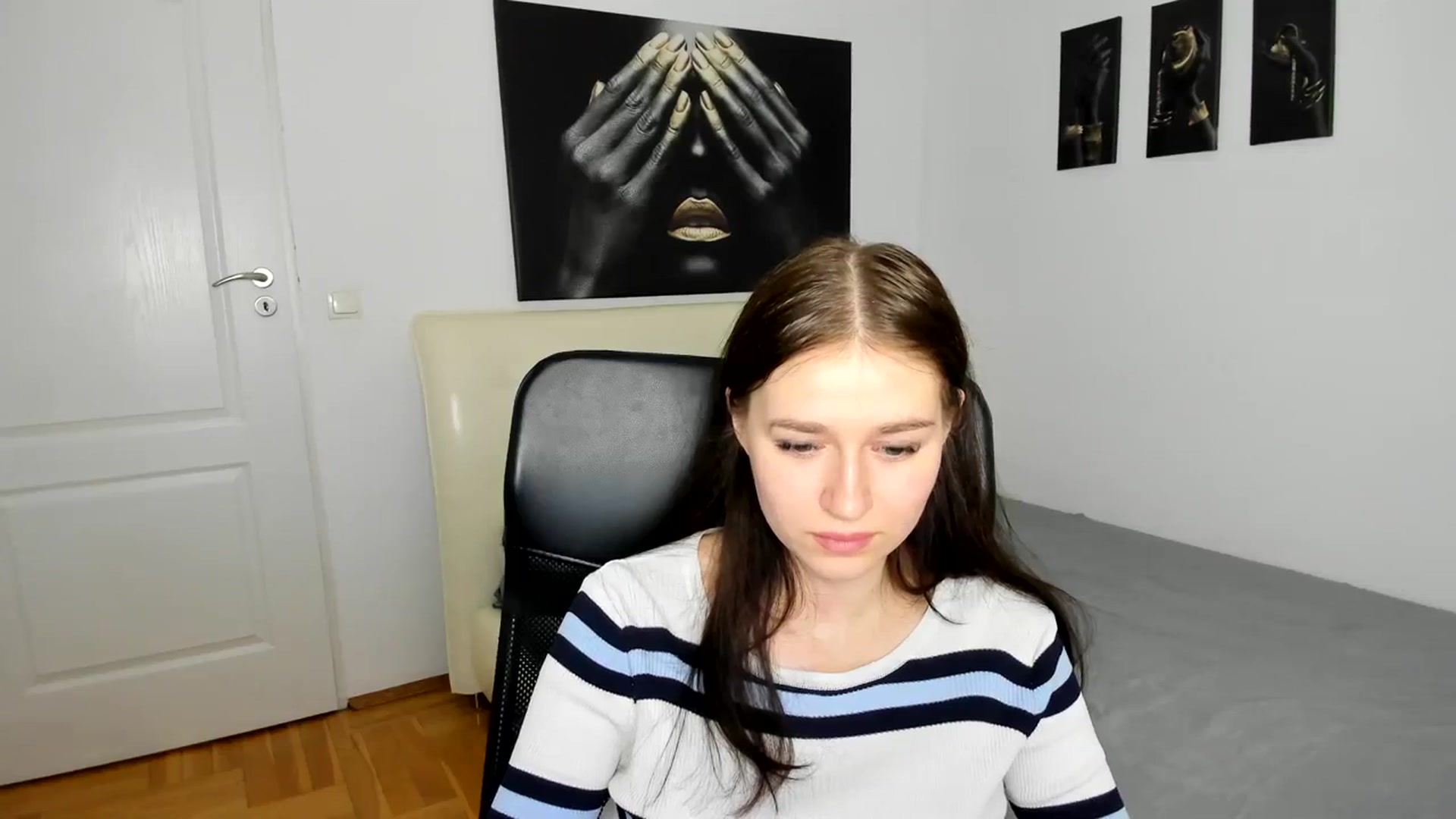 Gallery image thumbnail from SsweetPeaches's myfreecams stream on, 03/06/2024, 18:59 image 11 of 20