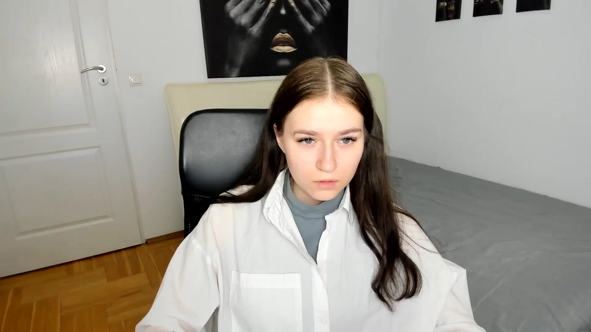Gallery image thumbnail from SsweetPeaches's myfreecams stream on, 03/08/2024, 20:33 image 7 of 20