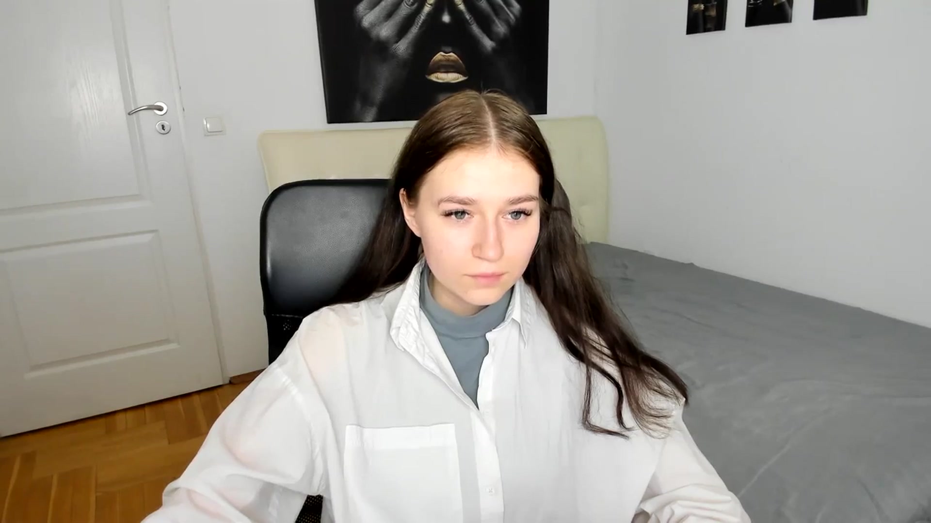 Gallery image thumbnail from SsweetPeaches's myfreecams stream on, 03/08/2024, 20:33 image 4 of 20