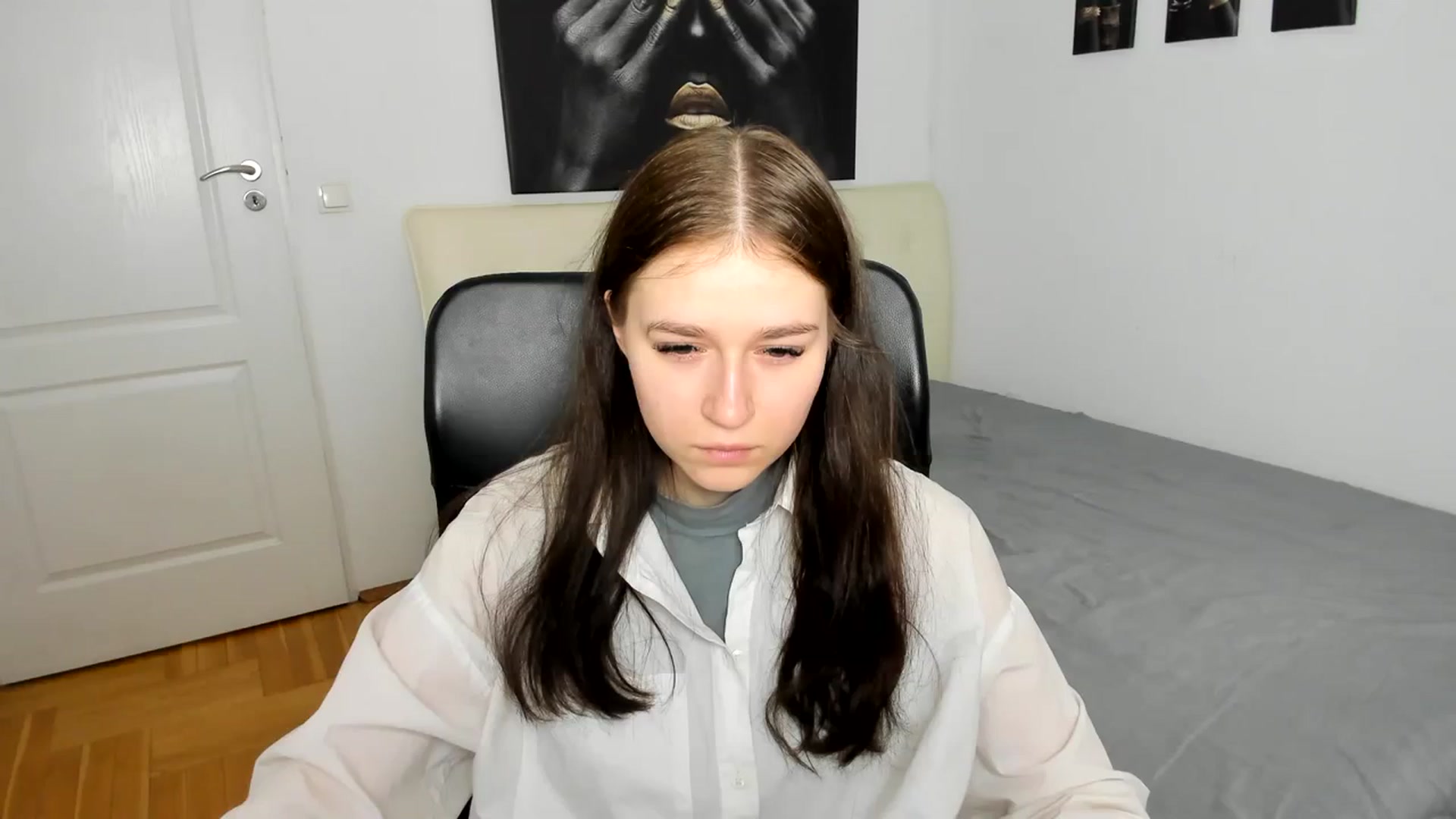 Gallery image thumbnail from SsweetPeaches's myfreecams stream on, 03/08/2024, 20:33 image 1 of 20