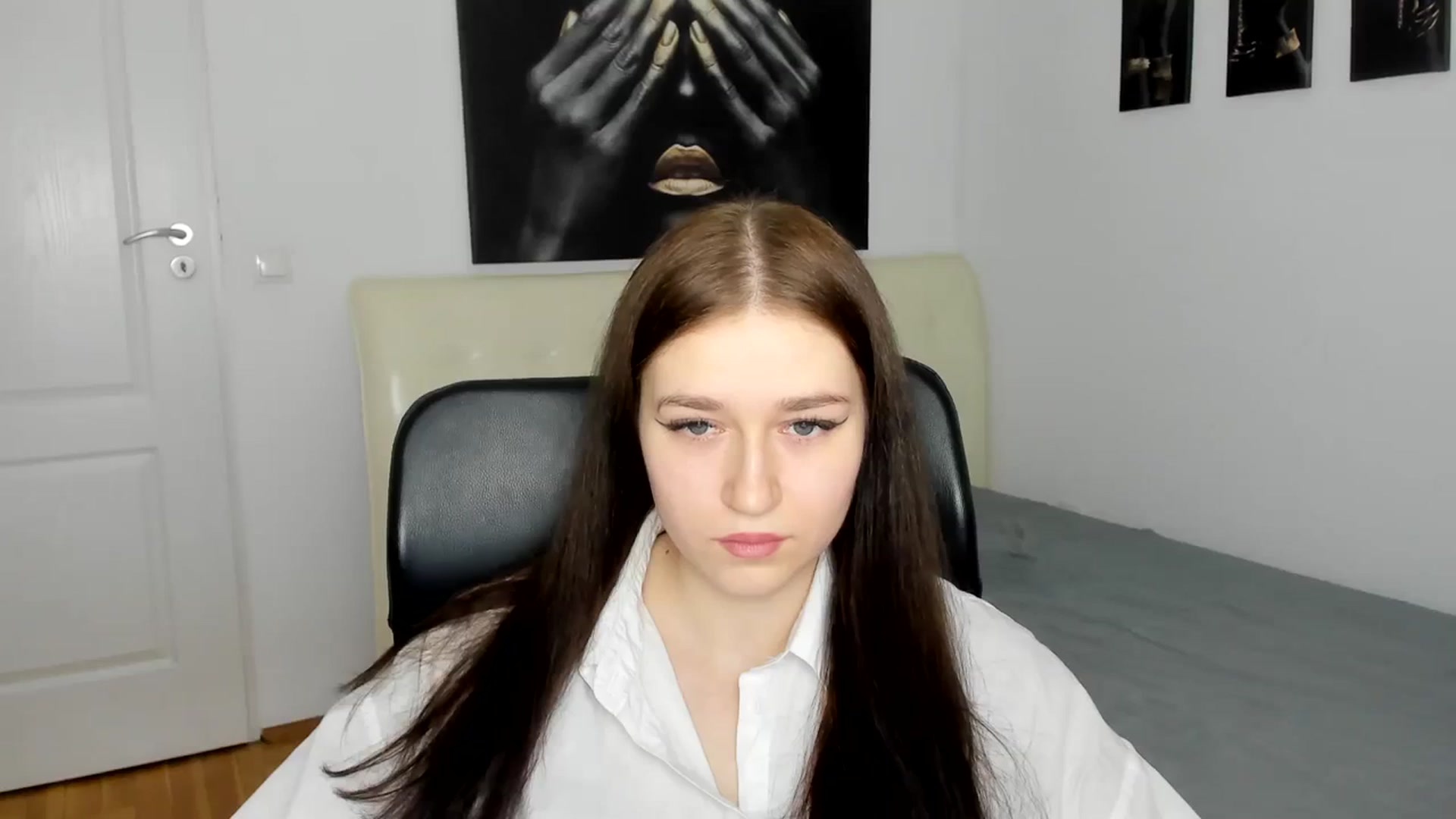 Gallery image thumbnail from SsweetPeaches's myfreecams stream on, 03/10/2024, 14:19 image 4 of 20