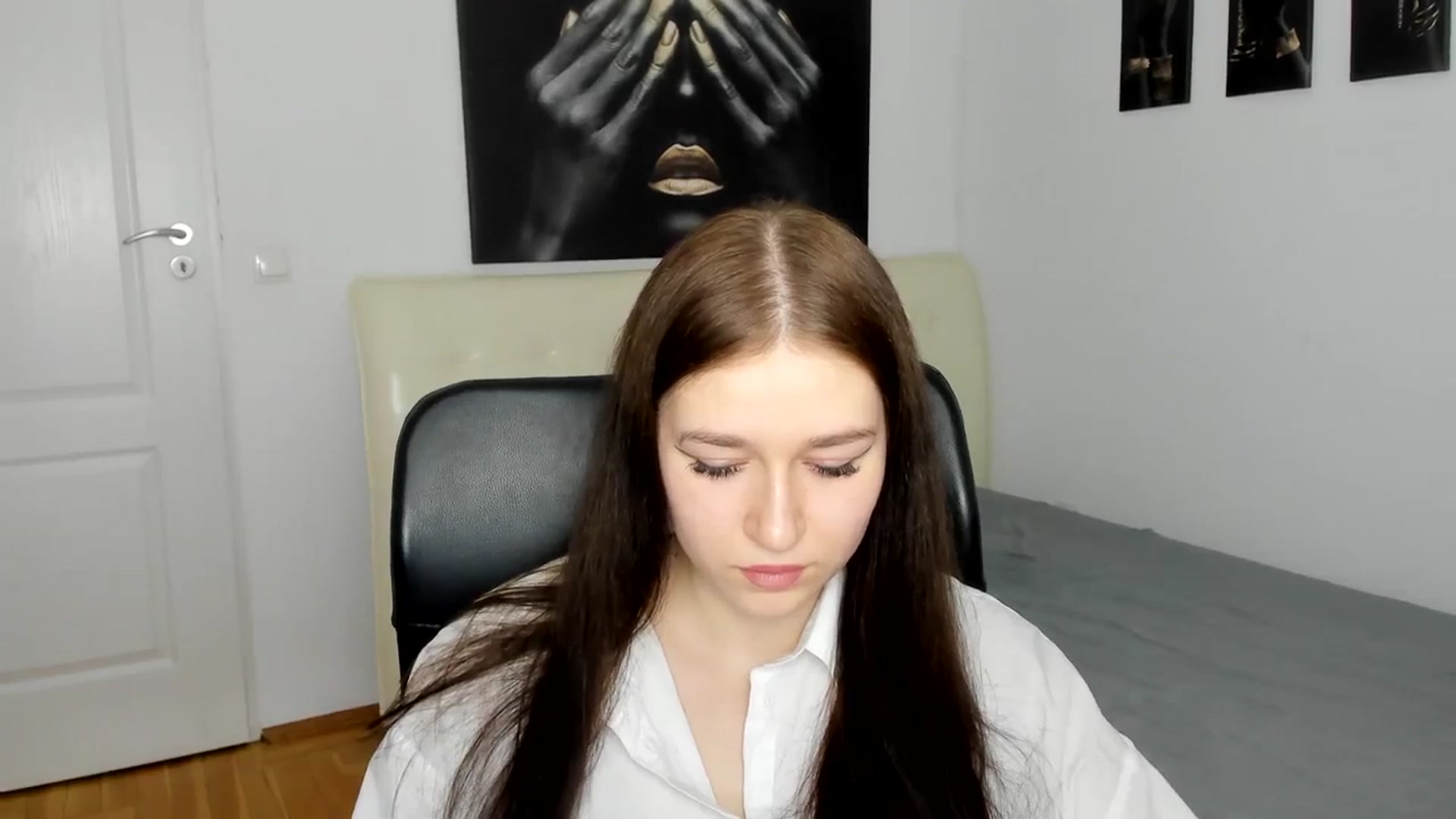 Gallery image thumbnail from SsweetPeaches's myfreecams stream on, 03/10/2024, 14:19 image 5 of 20